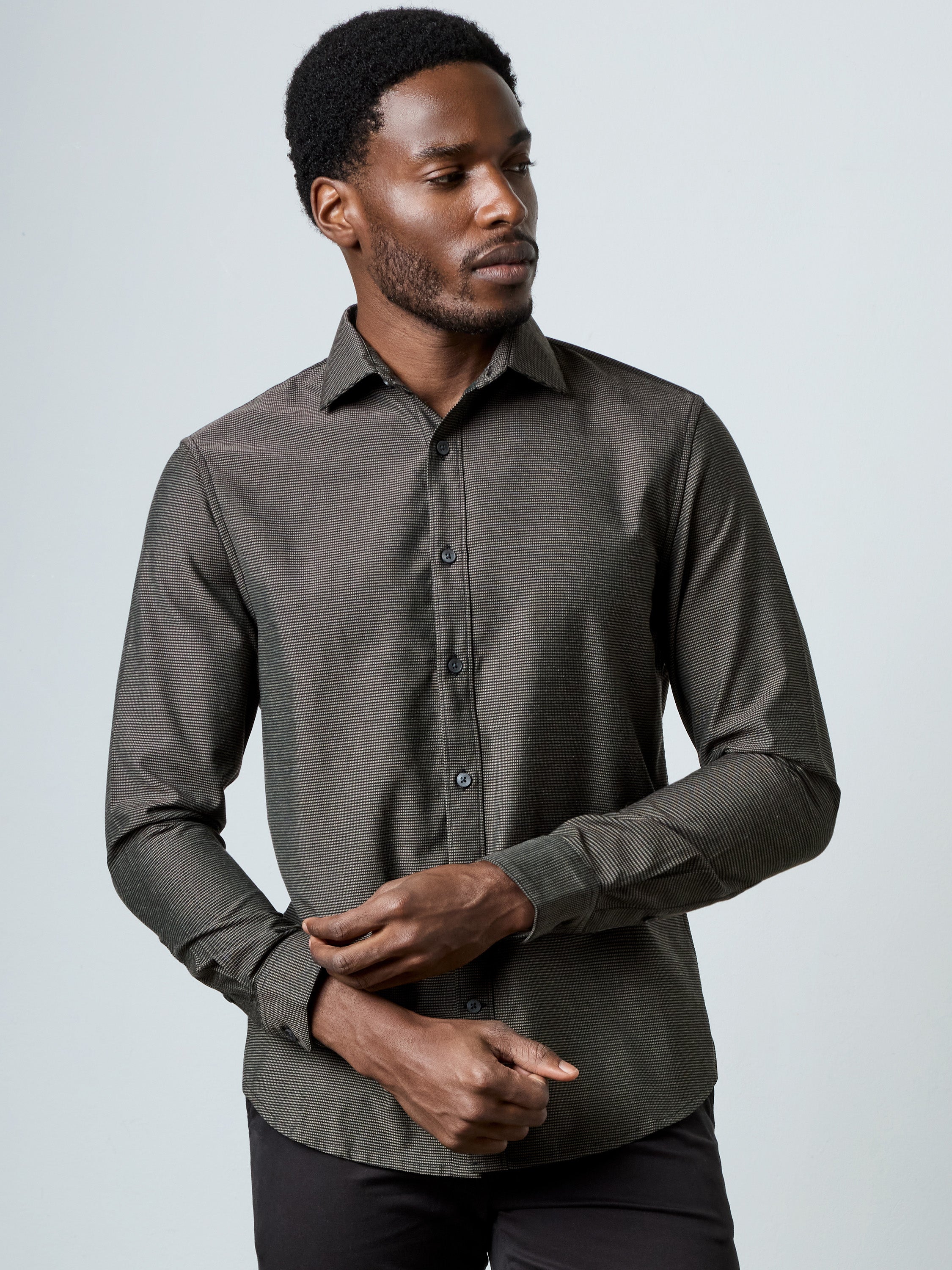 Long Sleeve Regular Fit Cut Away Shirt