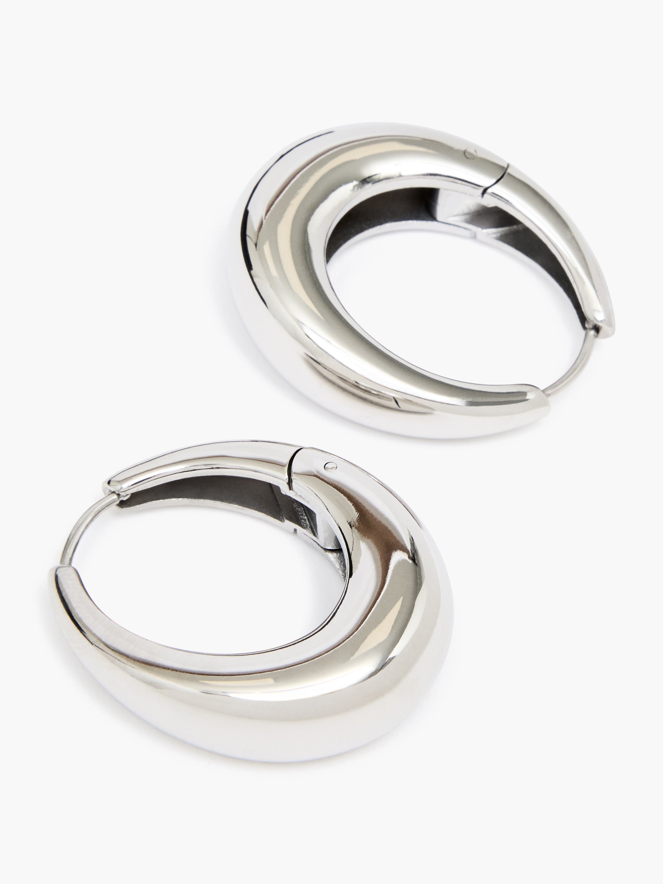 Sculptural Oval Hoop Earrings