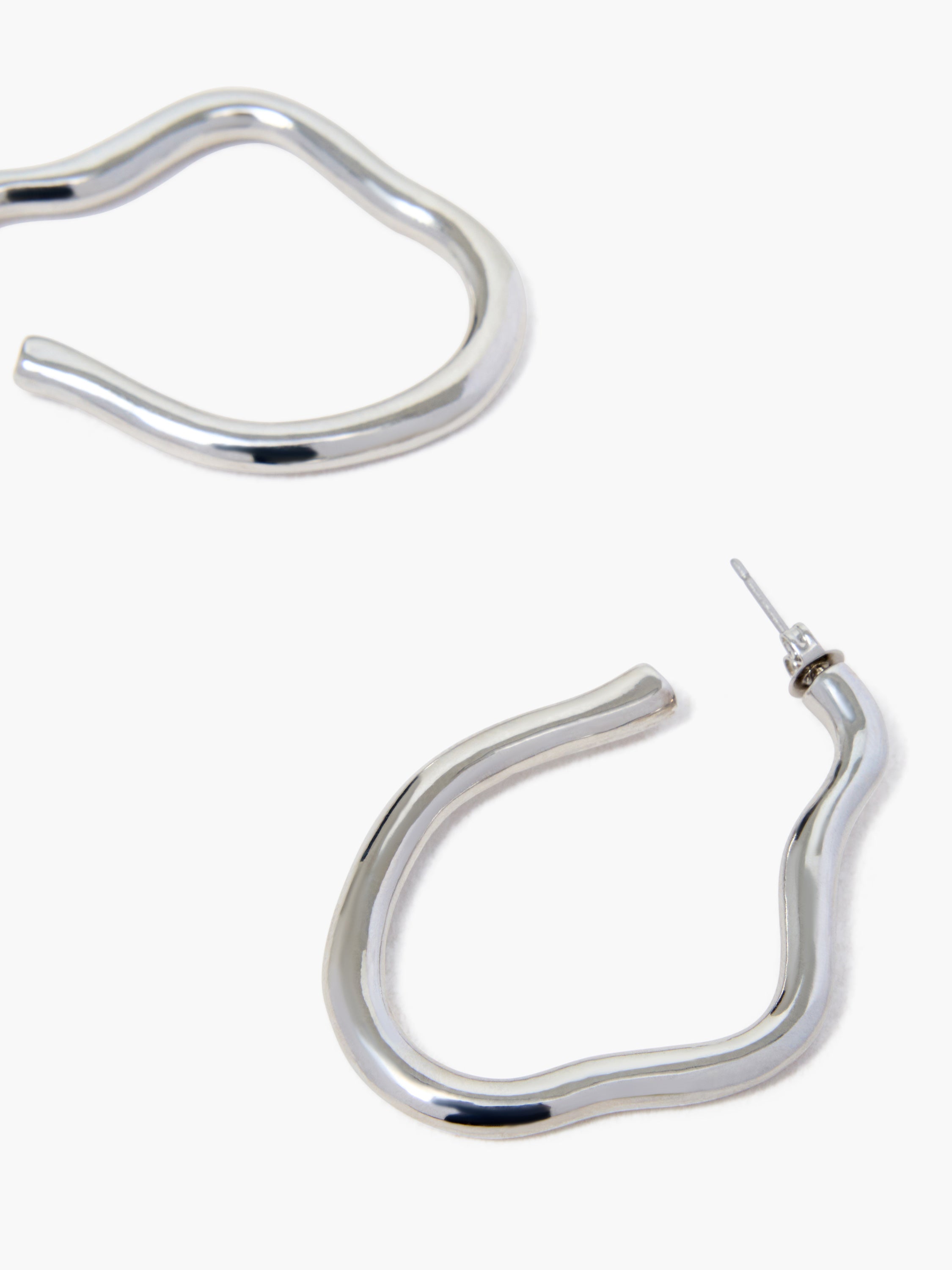 Irregular Oval Fluid Hoop Earrings
