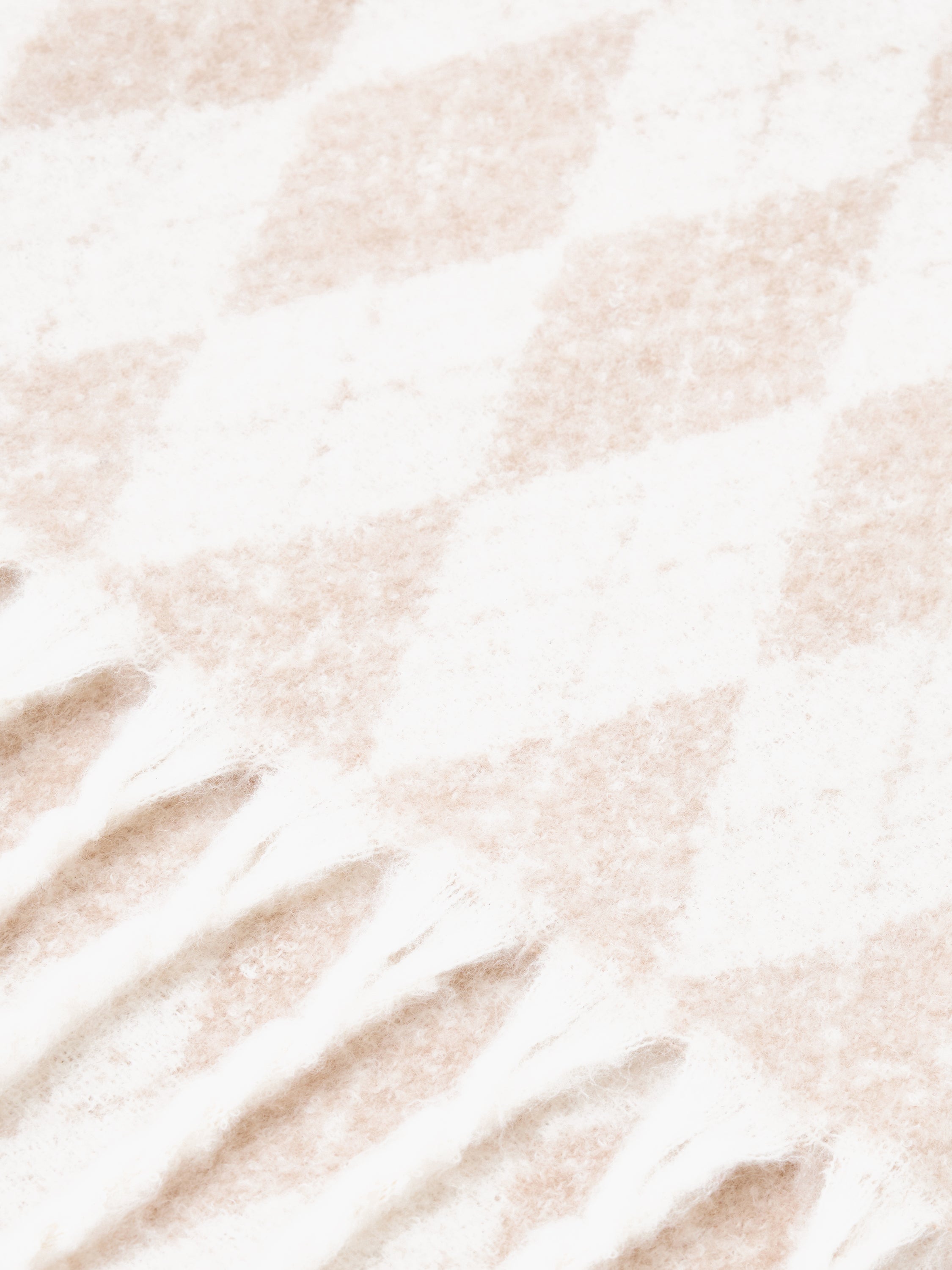 Supersoft Diamond Check Scarf