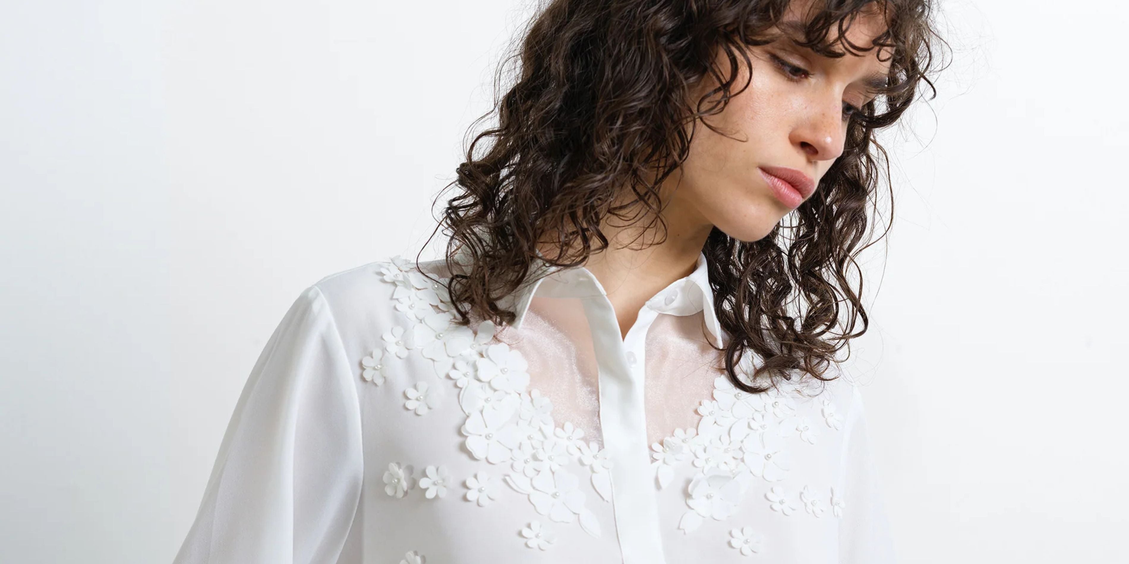 Spotlight On: The New White Shirts