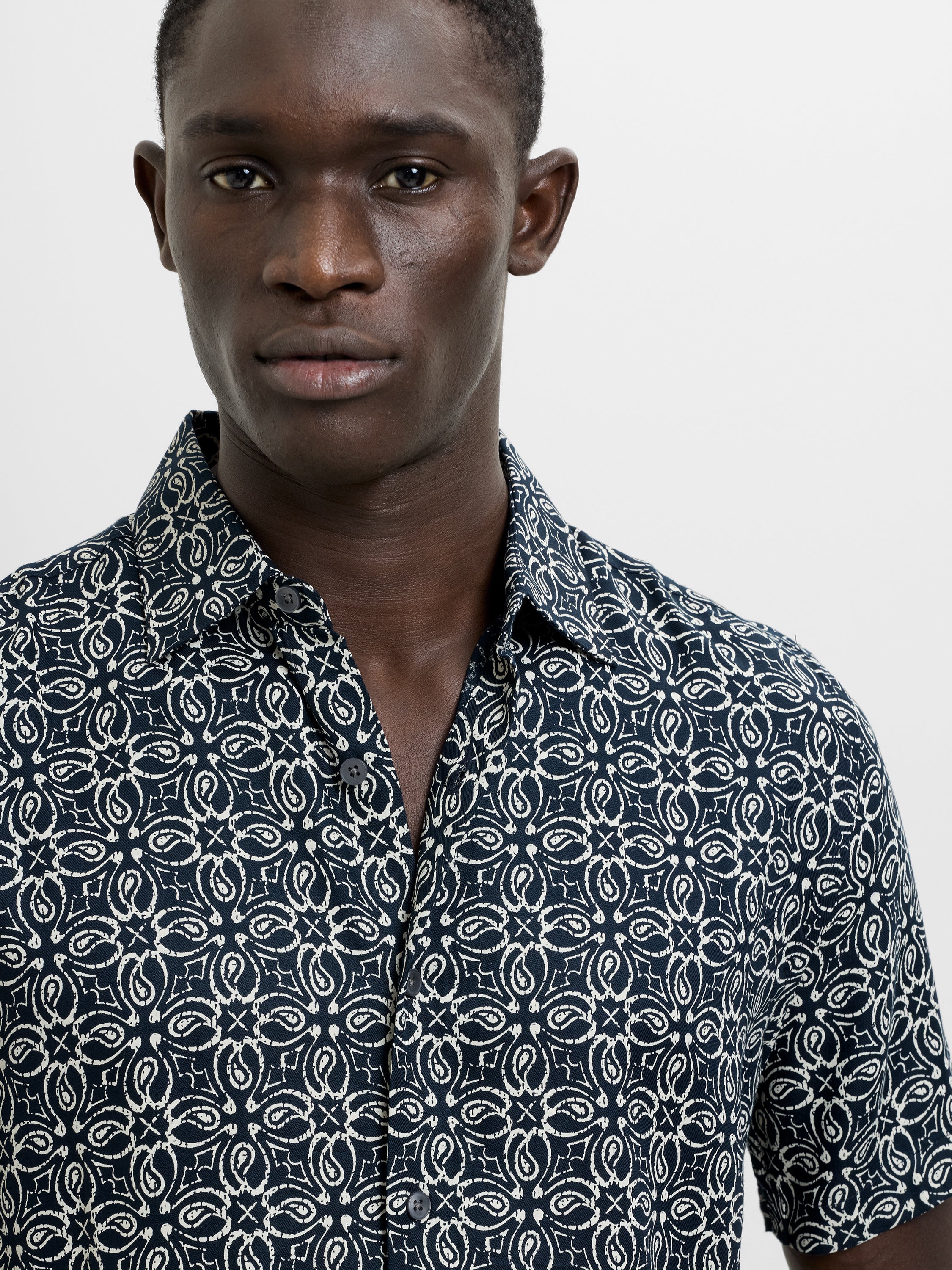 Short Sleeve Floral Print Shirt