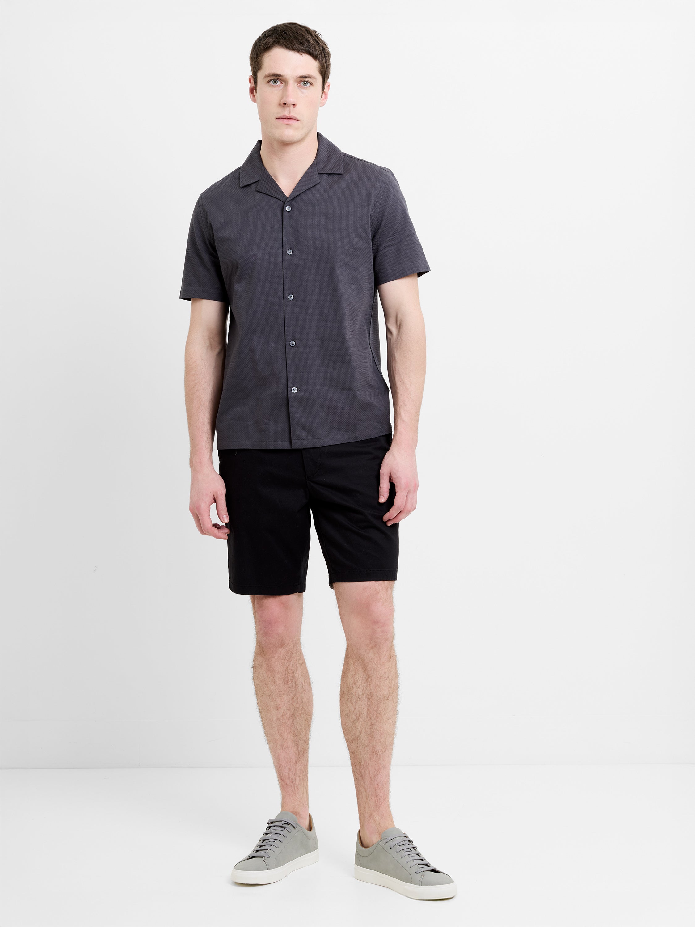 Short Sleeve Trapez Texture Holiday Shirt