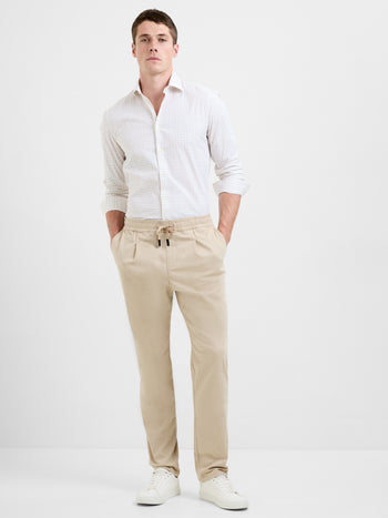 Long Sleeve Slim Fit Geo Beehive Print Shirt