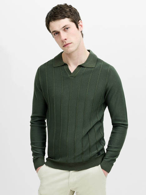 Open Collar Vertical Stitch Green Knit Top