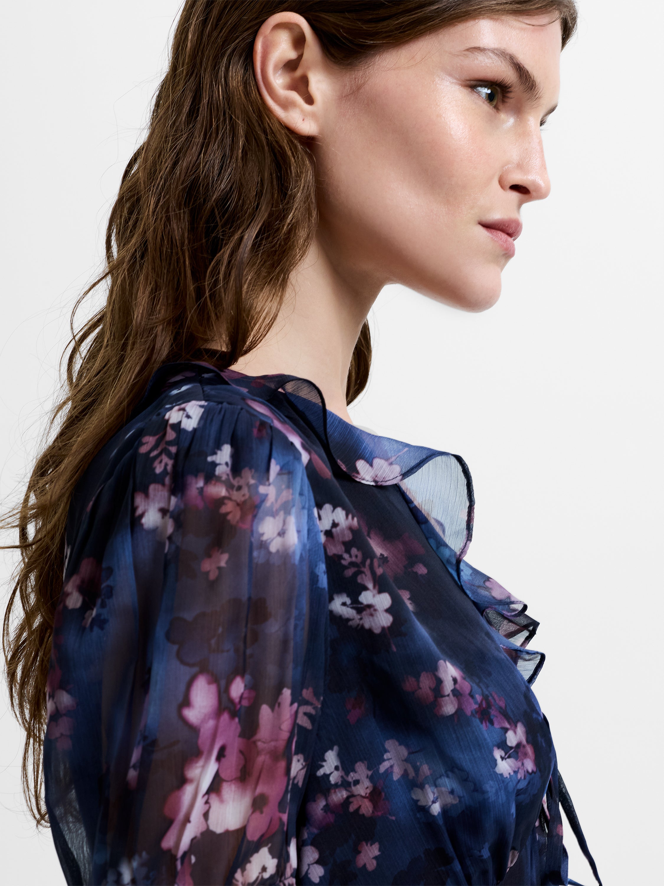 Clara Emina Puff Sleeve Midi Smock Dress