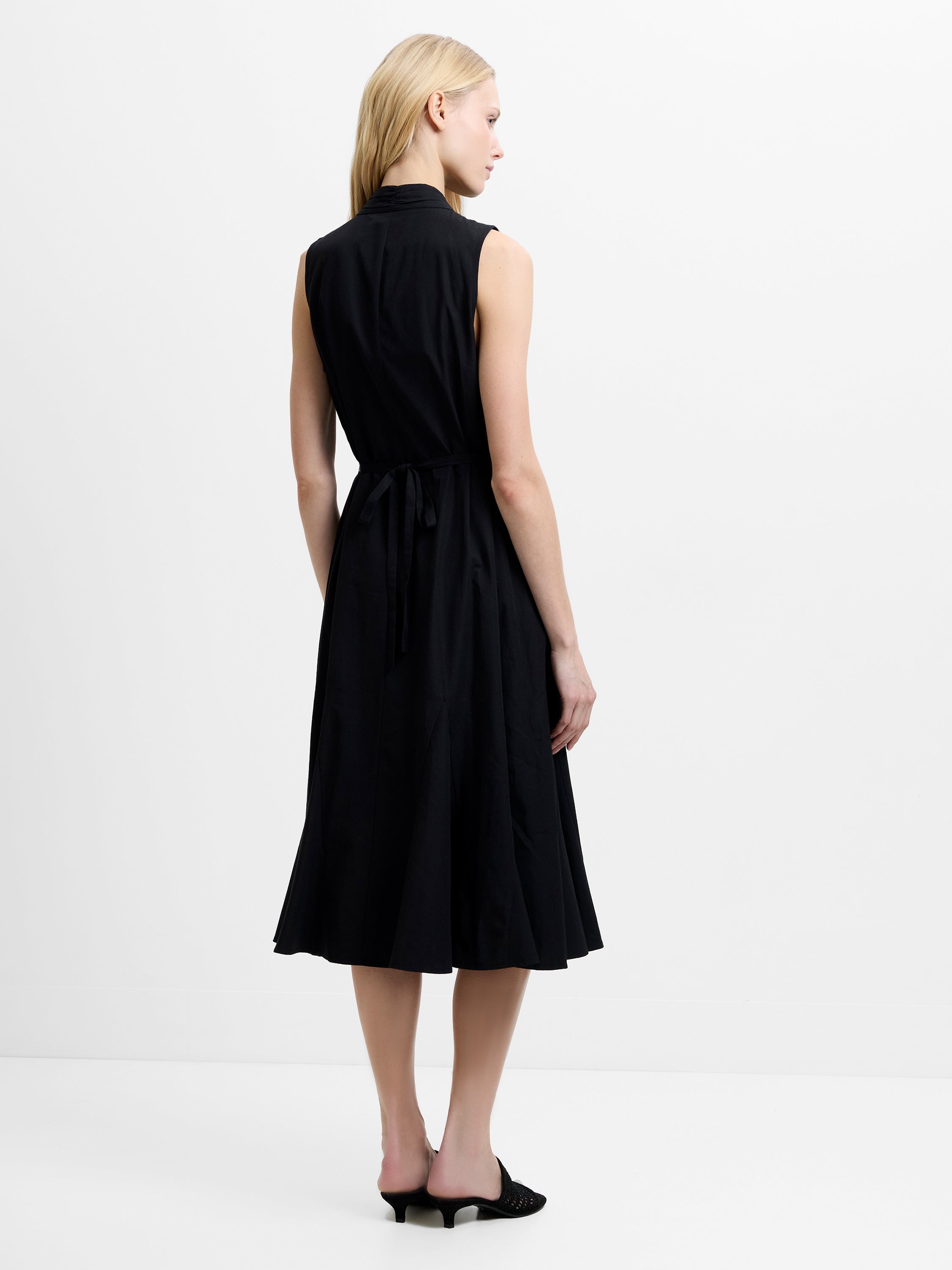 Era Poplin Sleeveless Godet Bow Black Midi Dress
