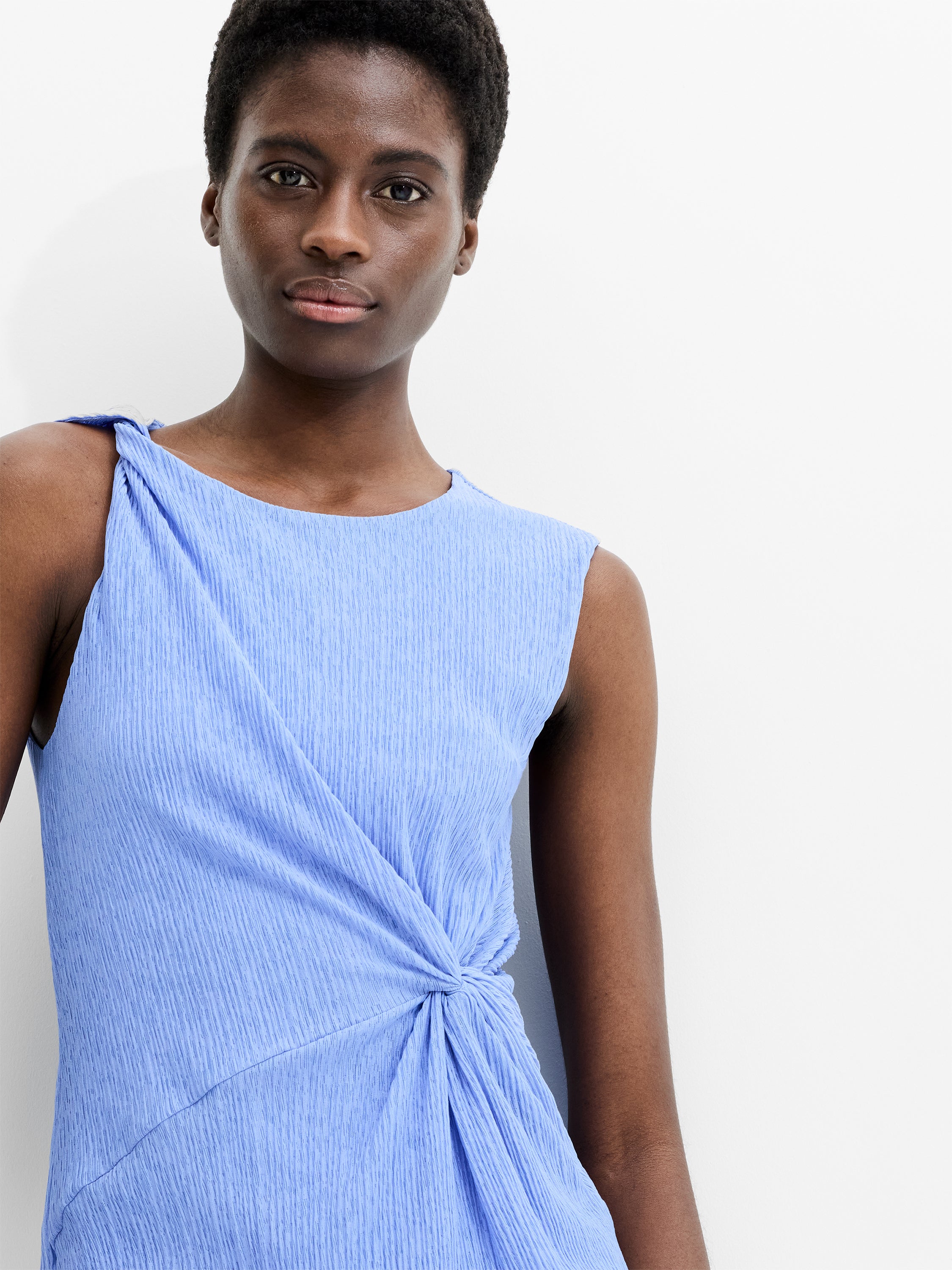 Kiama Plisse Side Twist Blue Midi Dress Soft Azure Blue | French