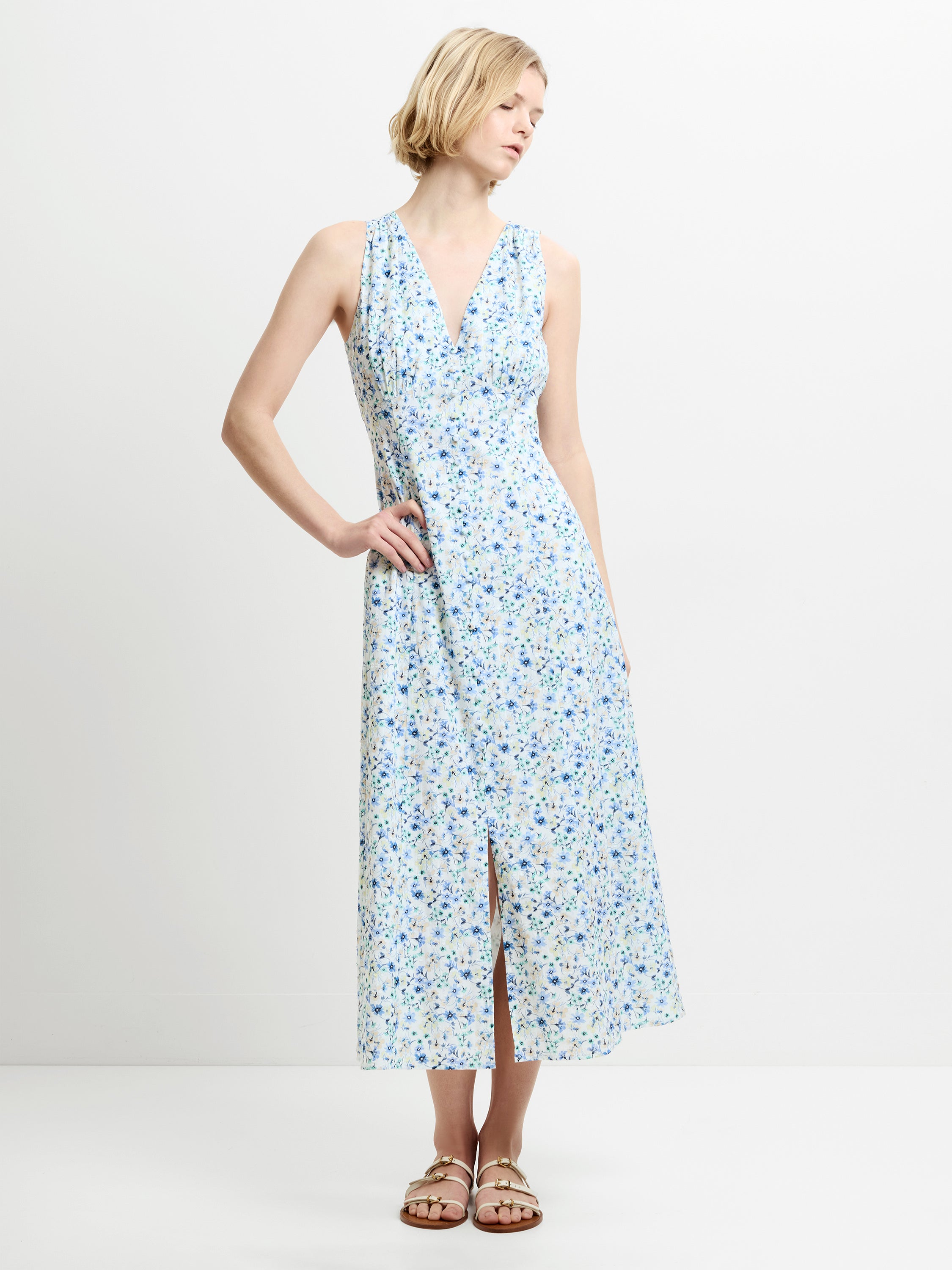 rosalind midi dress in blue Minnie Sleeveless V-Neck Floral Midi Dress Ivory Multicoloured Blue Floral  Print