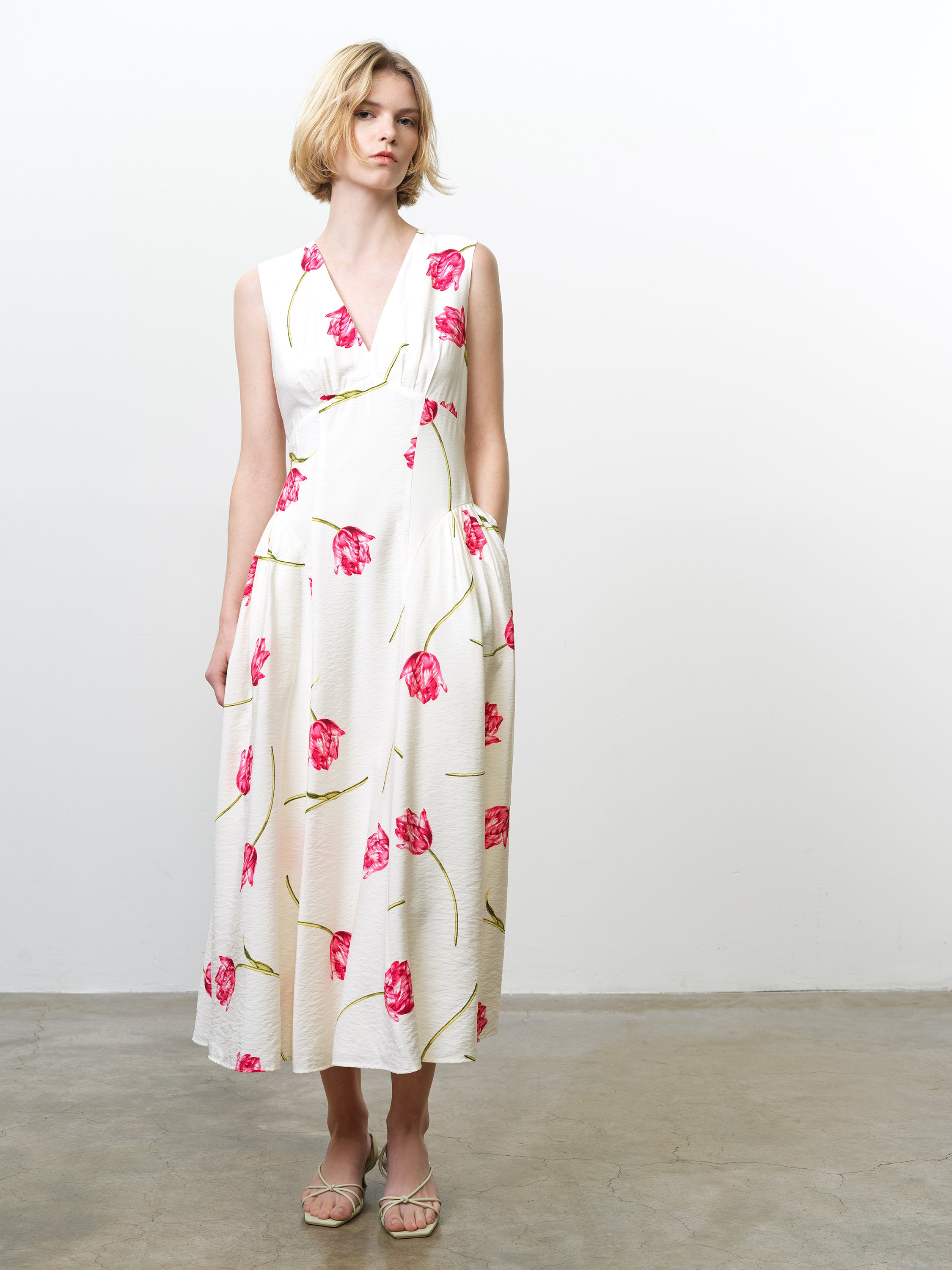 cressida midi dress Cressida V Neck Drape Floral Midi Dress Ivory/Pink Multicoloured