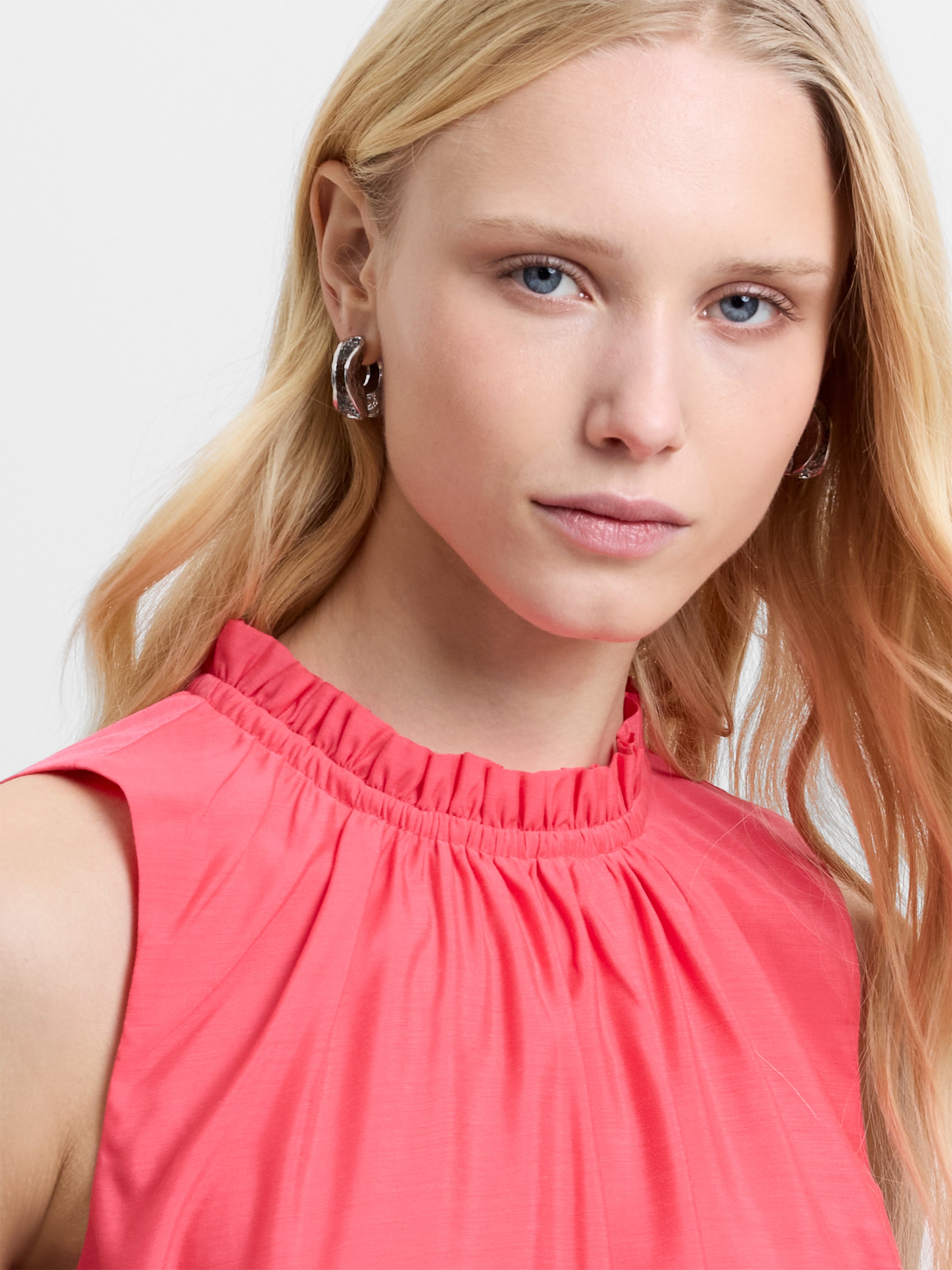 Holland Sleeveless Tiered Pink Above Knee Dress