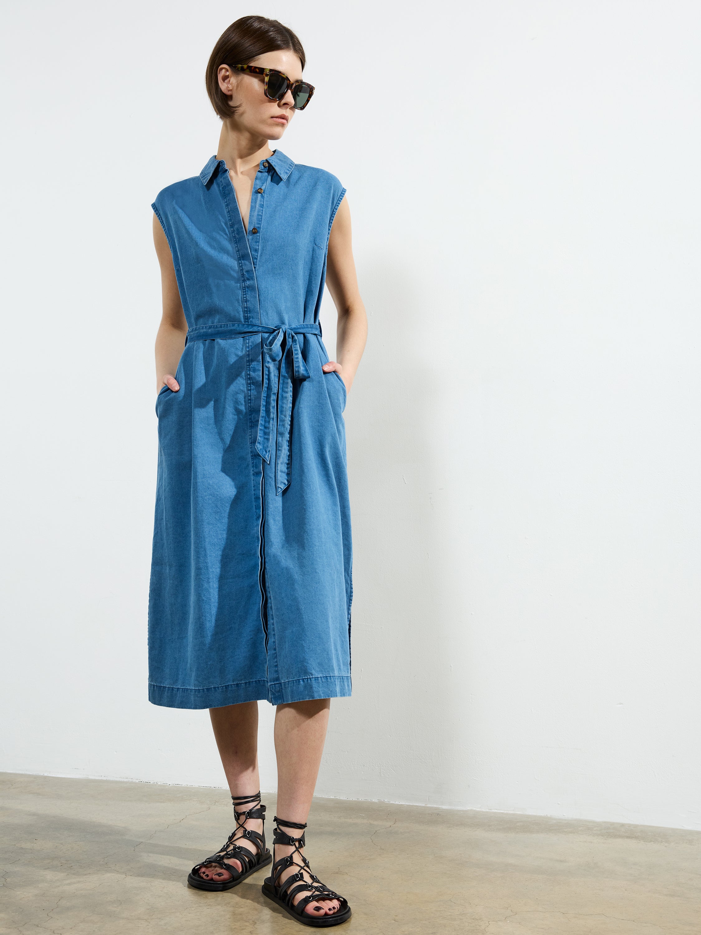 Zaves Chambray Midi Dress