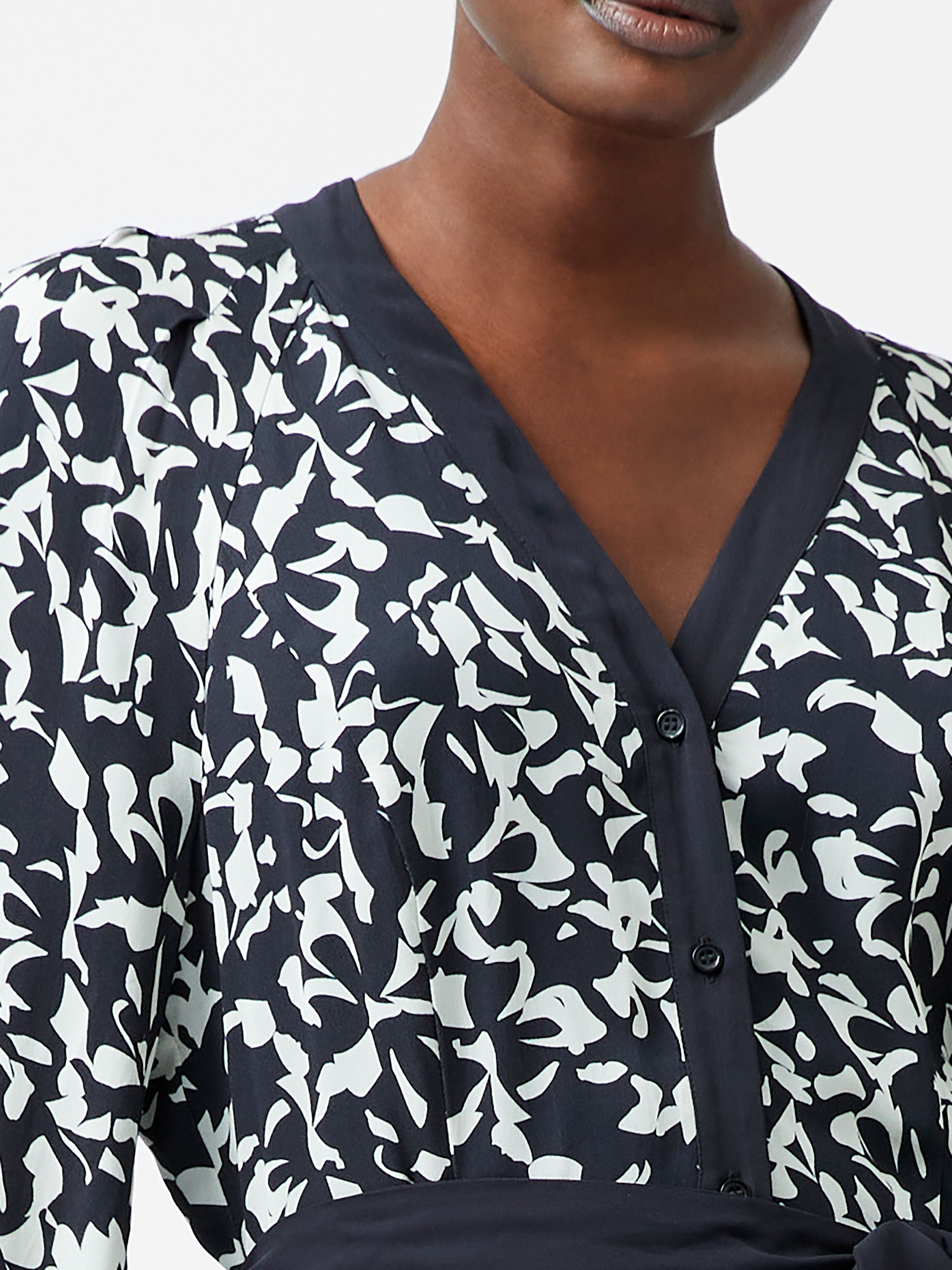 Kelly Almere Crepe Midi Dress