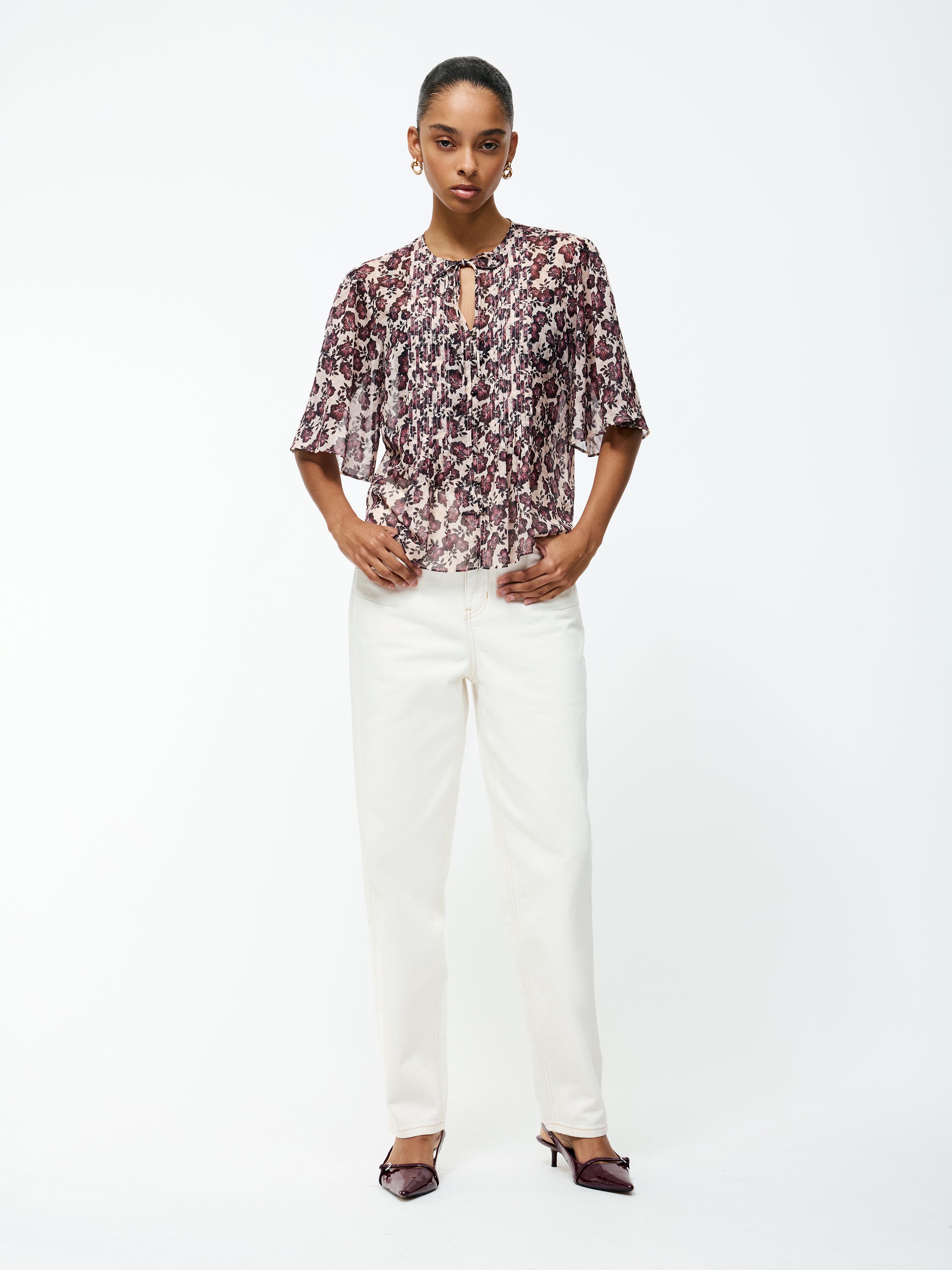 Elyse Hallie Crinkle Short Sleeve Top