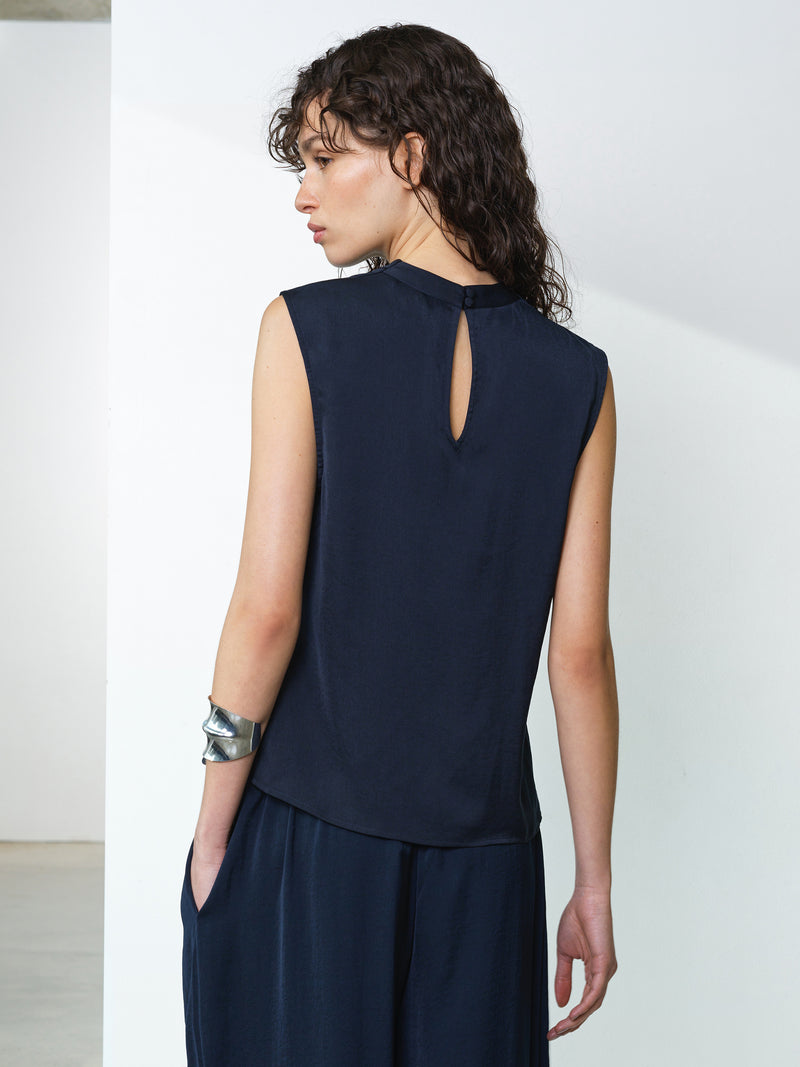 Damasco Air Flow Sleeveless Top