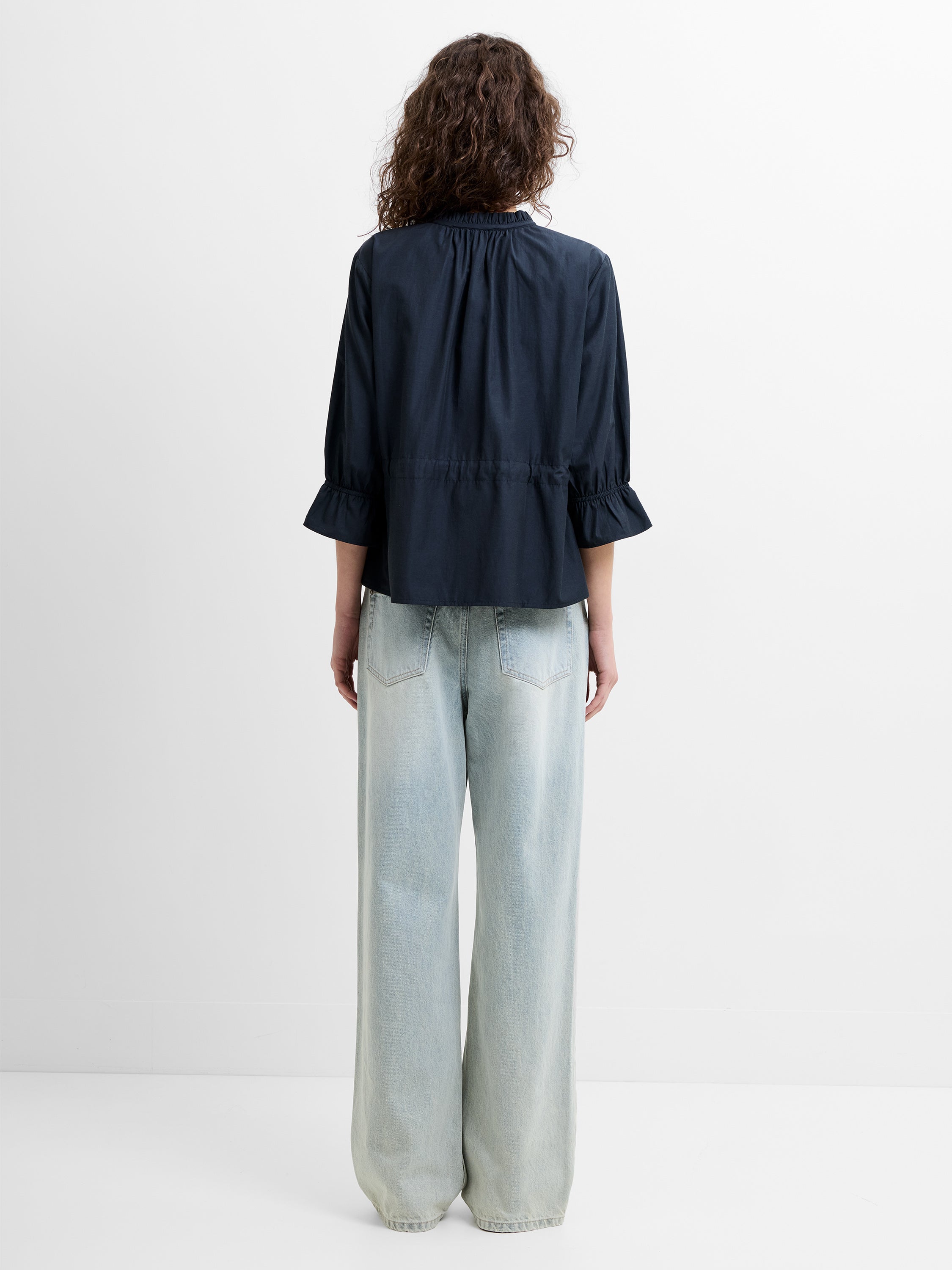 Era Poplin Ruffle Collar Top