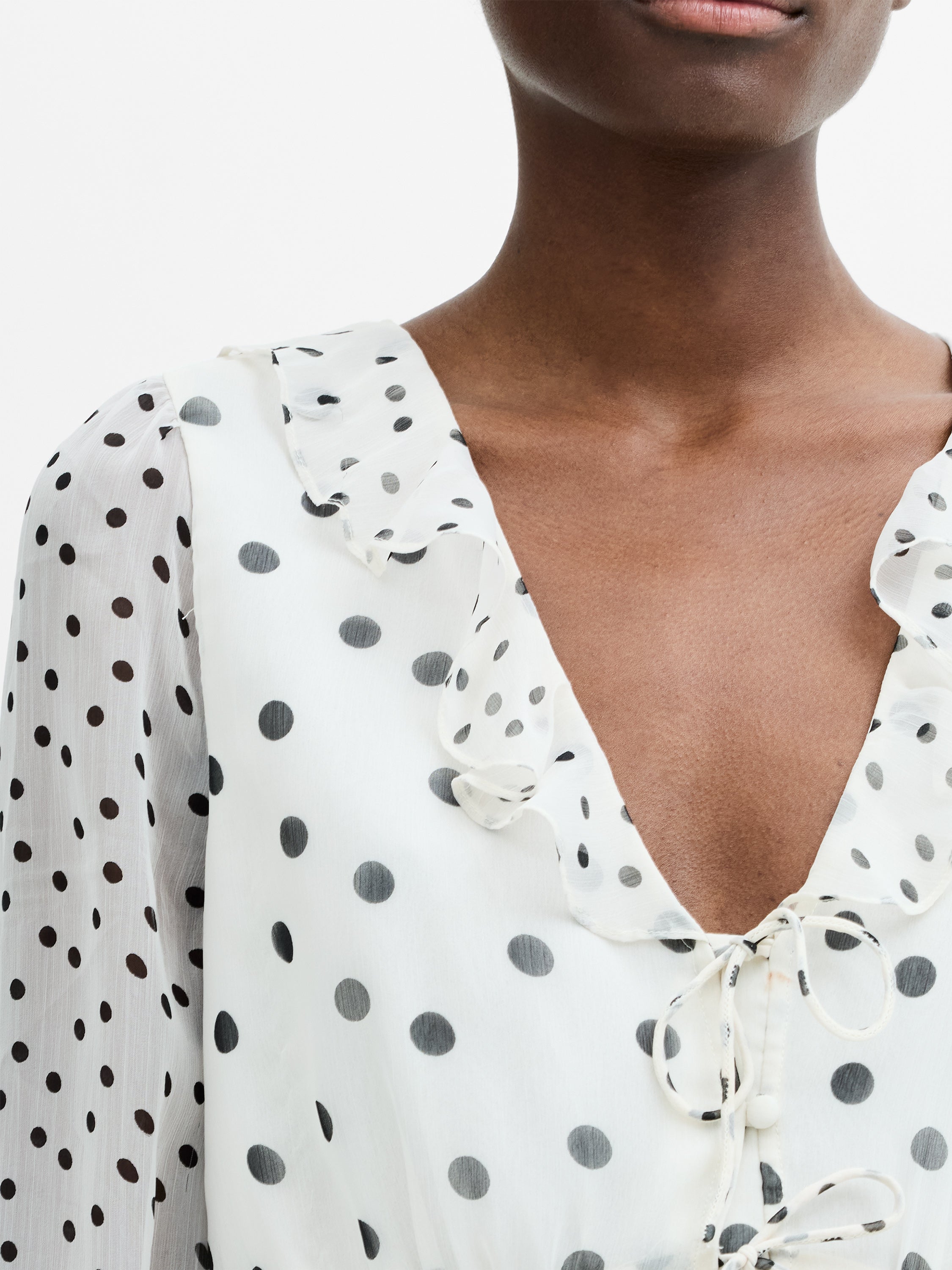 Emina Chiffon Monochrome Polka Dot Ruffle Top Porcelain Cream