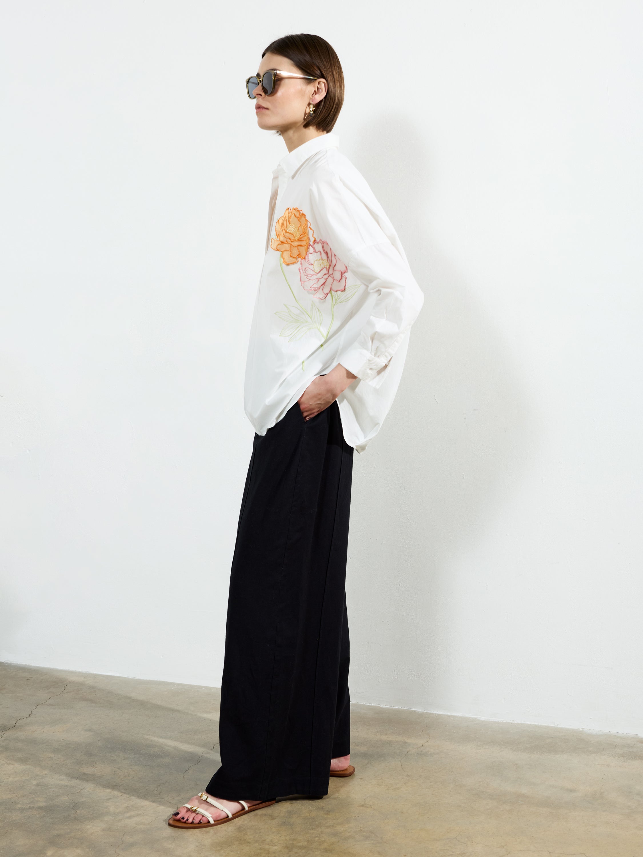 売れ筋商品|||フレンチコネクション カットソー トップス レディース Women's Cambria Cotton Embroidered Shirt Linen White/Navy Cambria Cotton Embroidered Long Sleeve Shirt Linen White