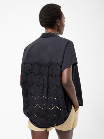 Broderie Back Short Sleeve Popover Shirt