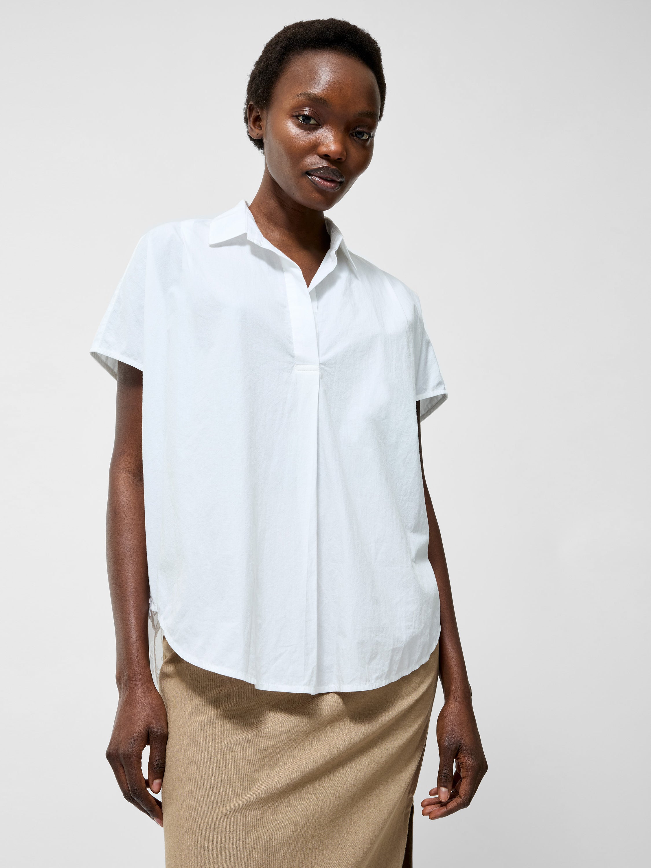 Broderie Back Short Sleeve Popover Shirt Linen White | French