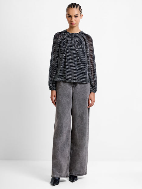 Stacey Dobby Twist Top