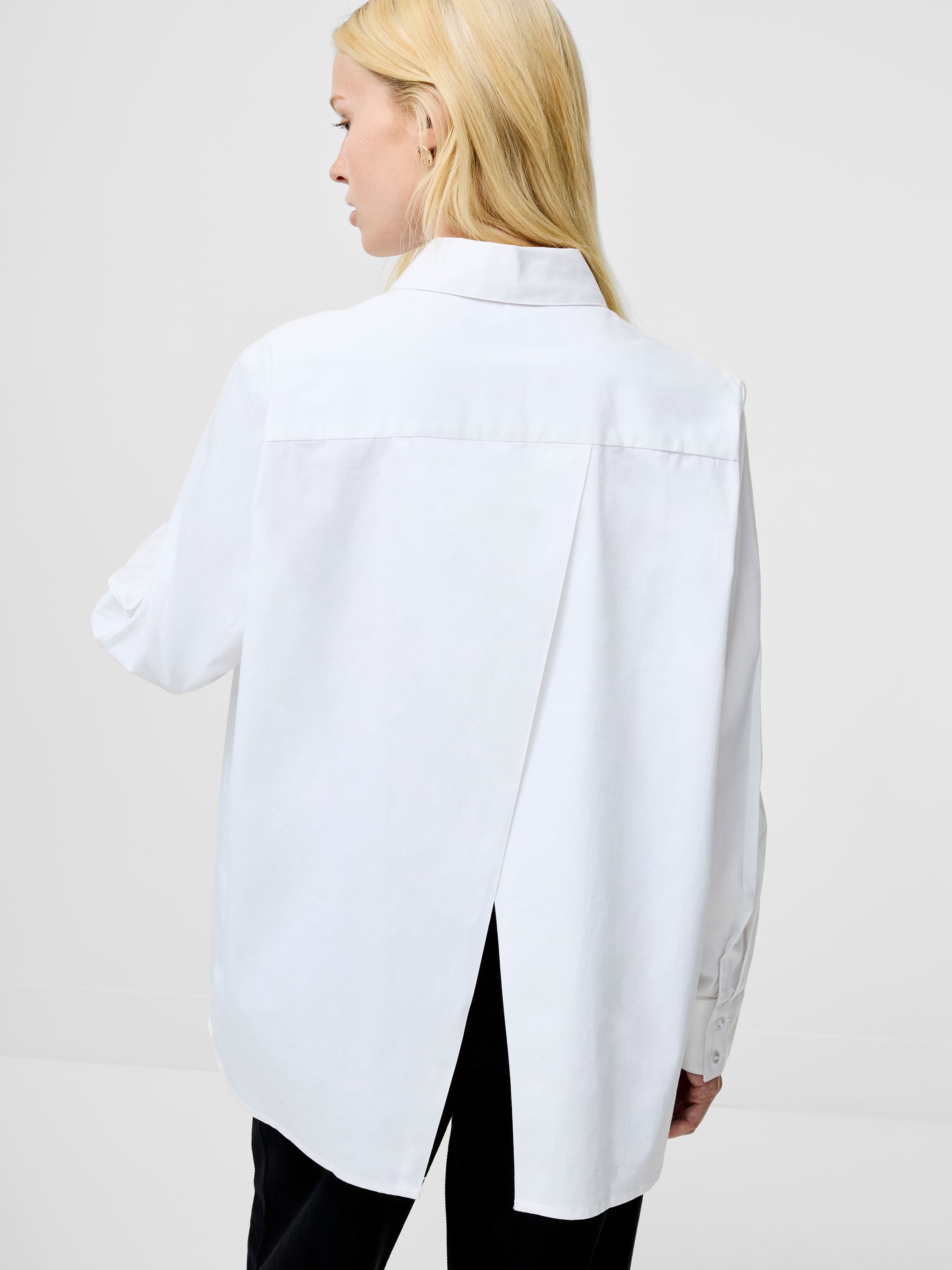 Kesha Back Slit Shirt