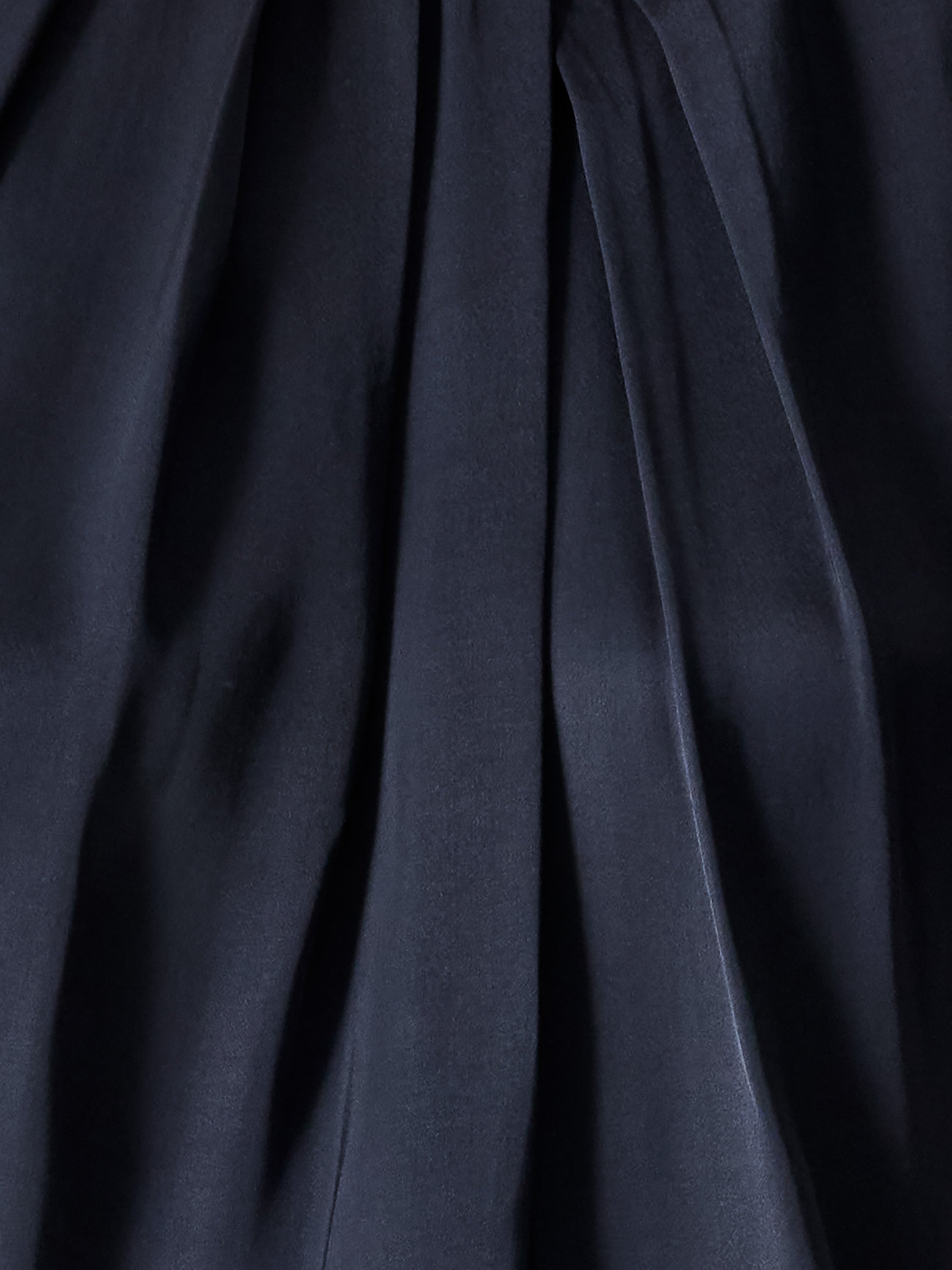 Sera Eco Satin Pleated Sleeveless Blouse
