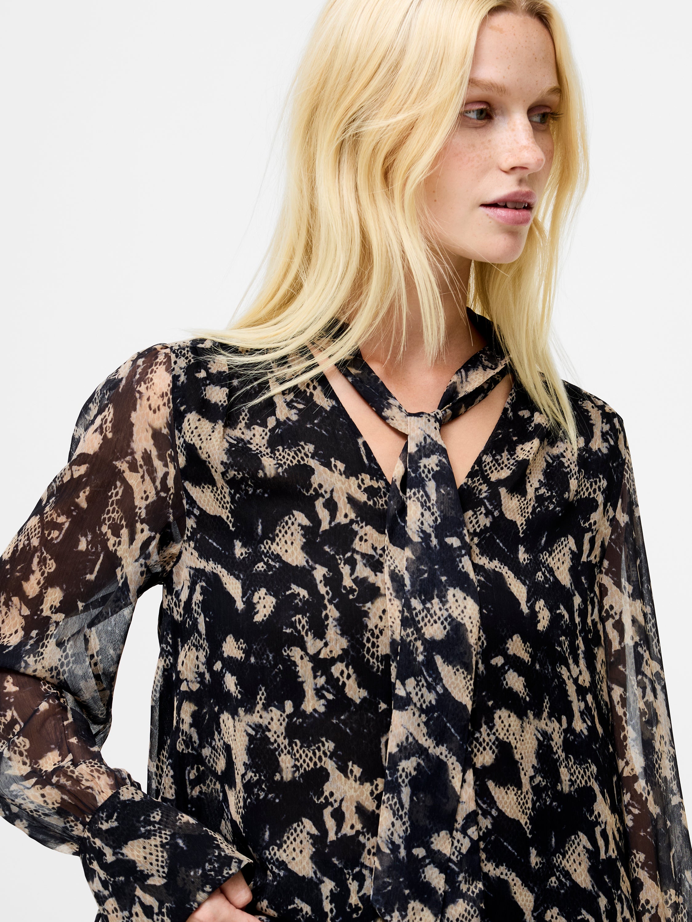 Amelia Hallie Crinkle Tie Neck Blouse