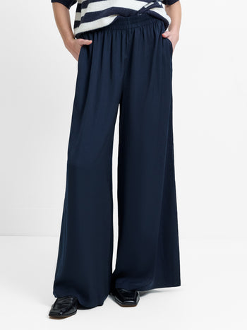 Damasco Air Flow Wide Leg Trousers