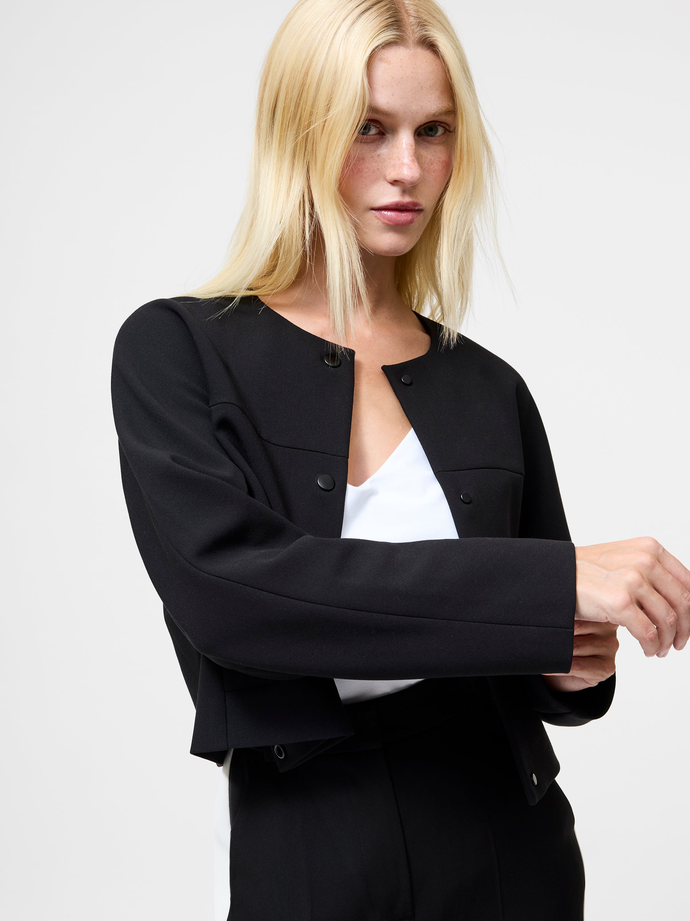 Jaiden Tailored Cropped Jacket Black | French Connection UK