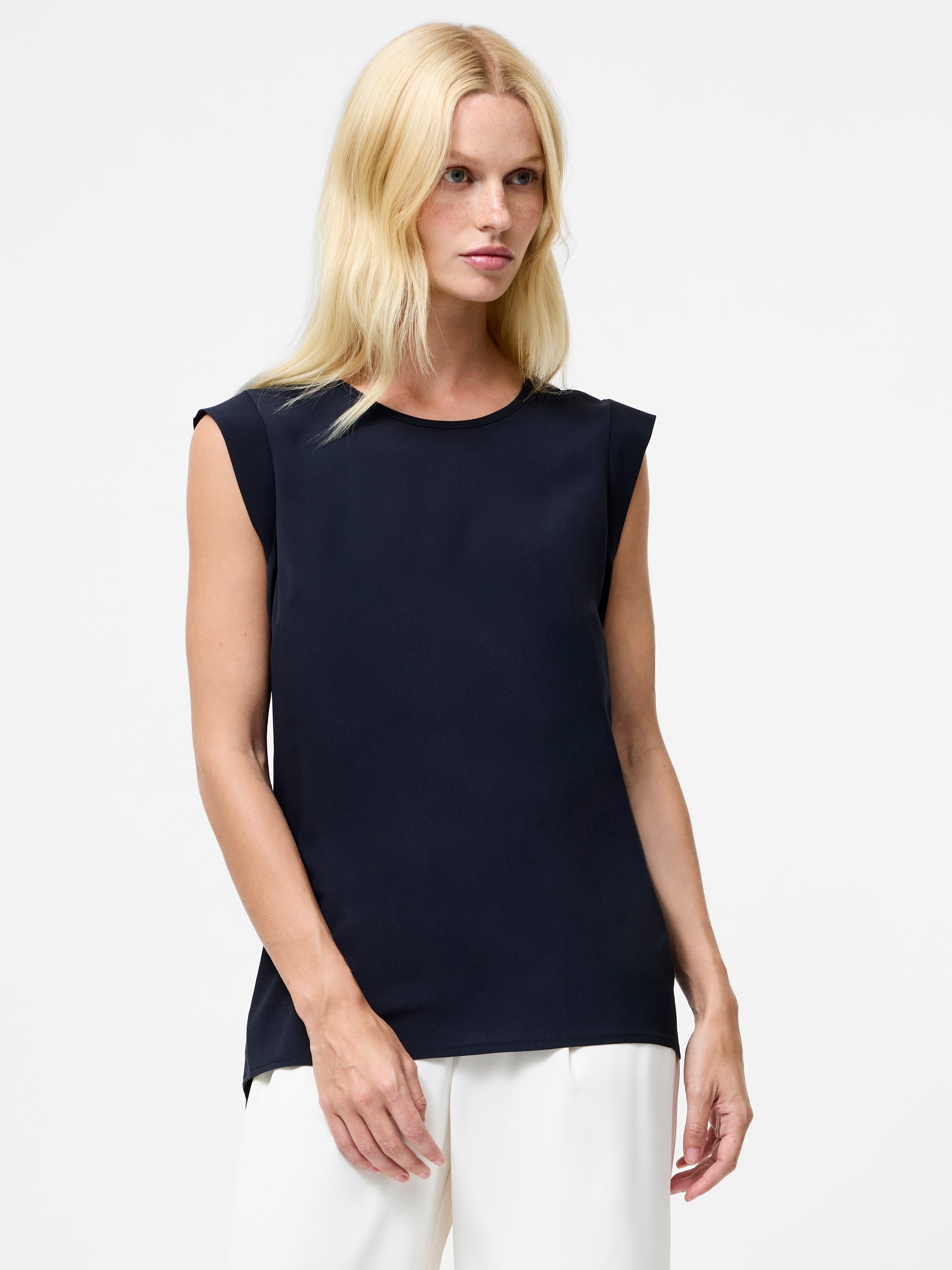Polly Plains Capped Top