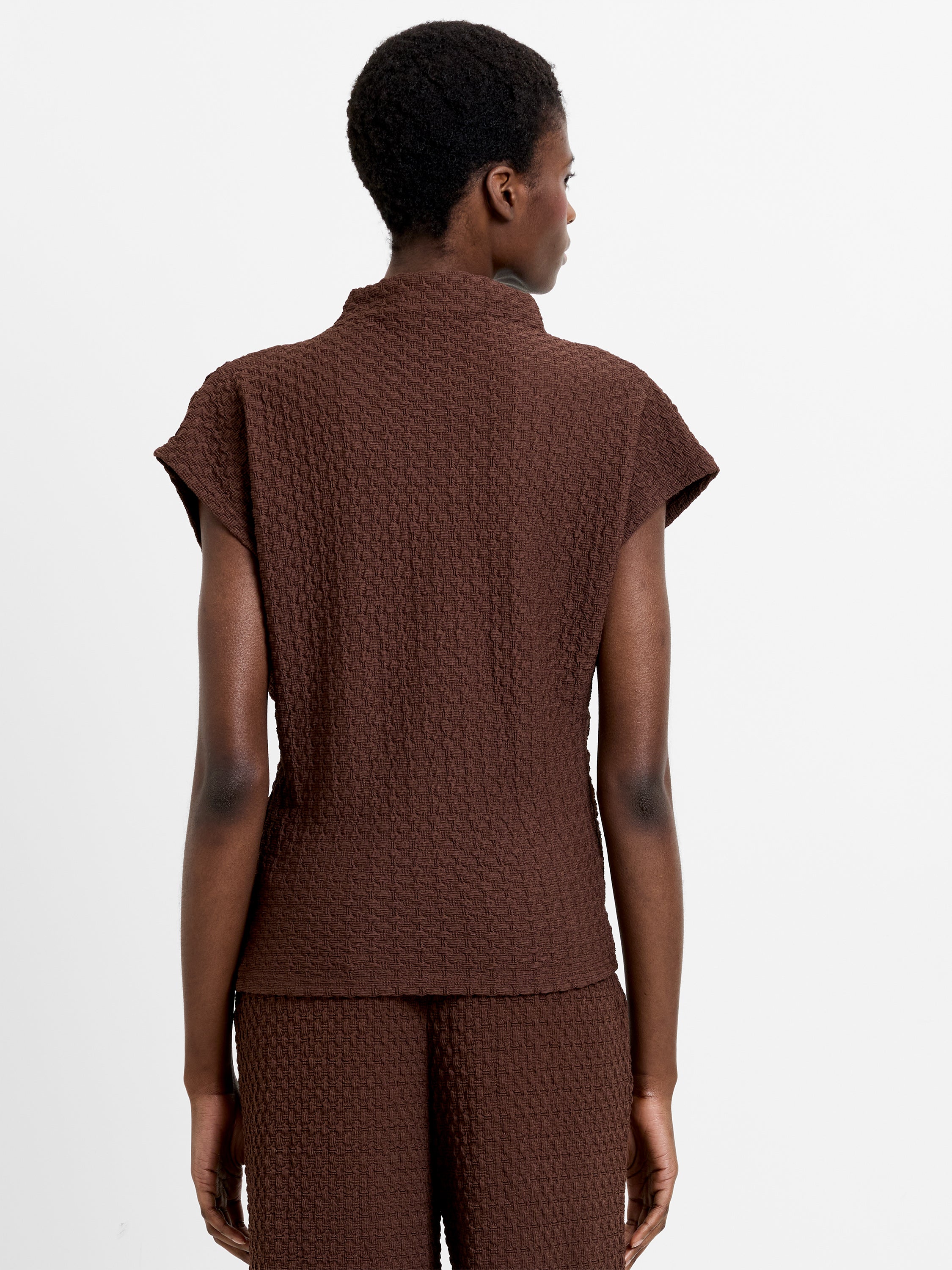 Textured Short Sleeve Ruched T-Shirt