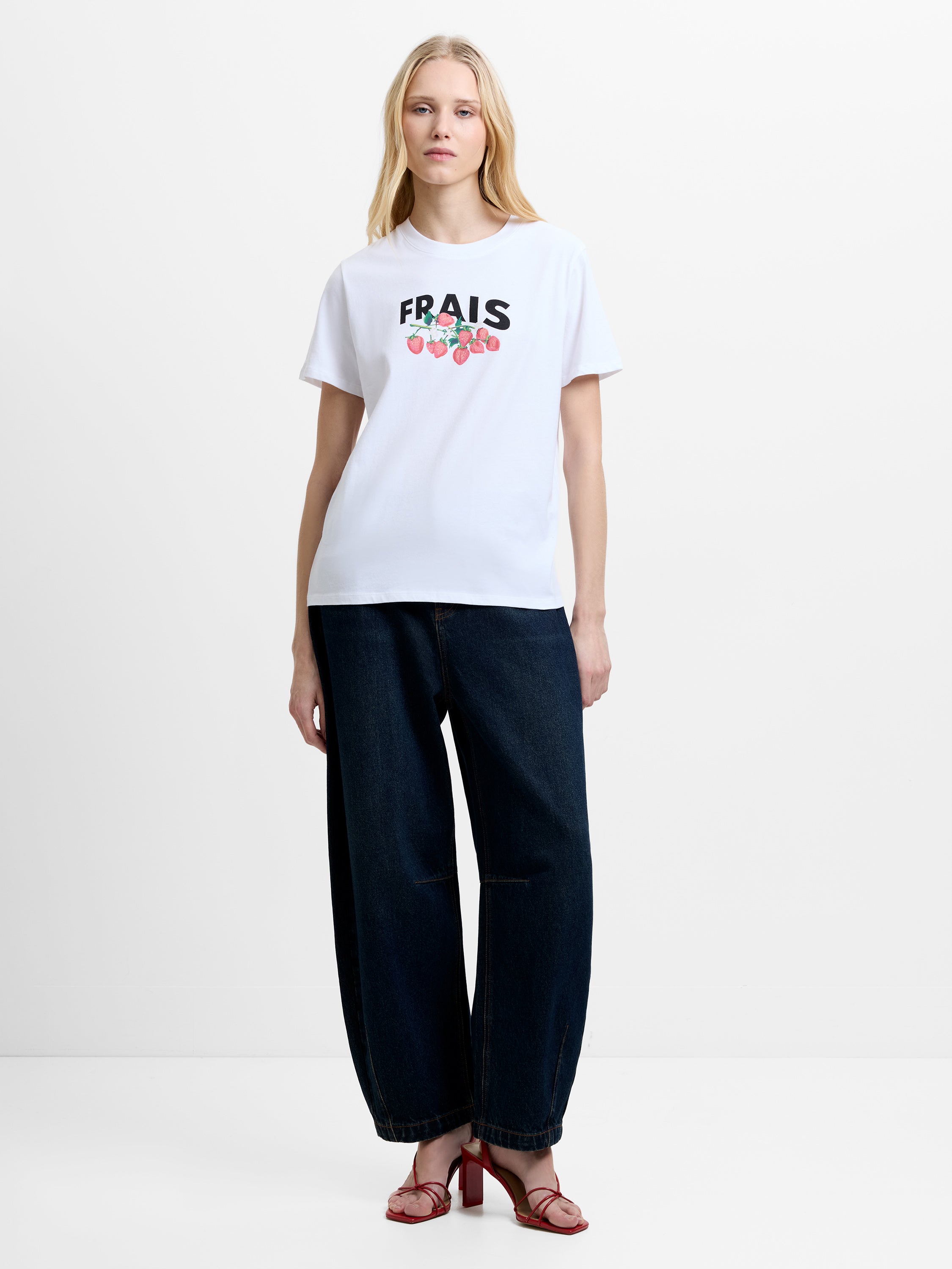 Strawberry Peached Cotton White Graphic T-Shirt