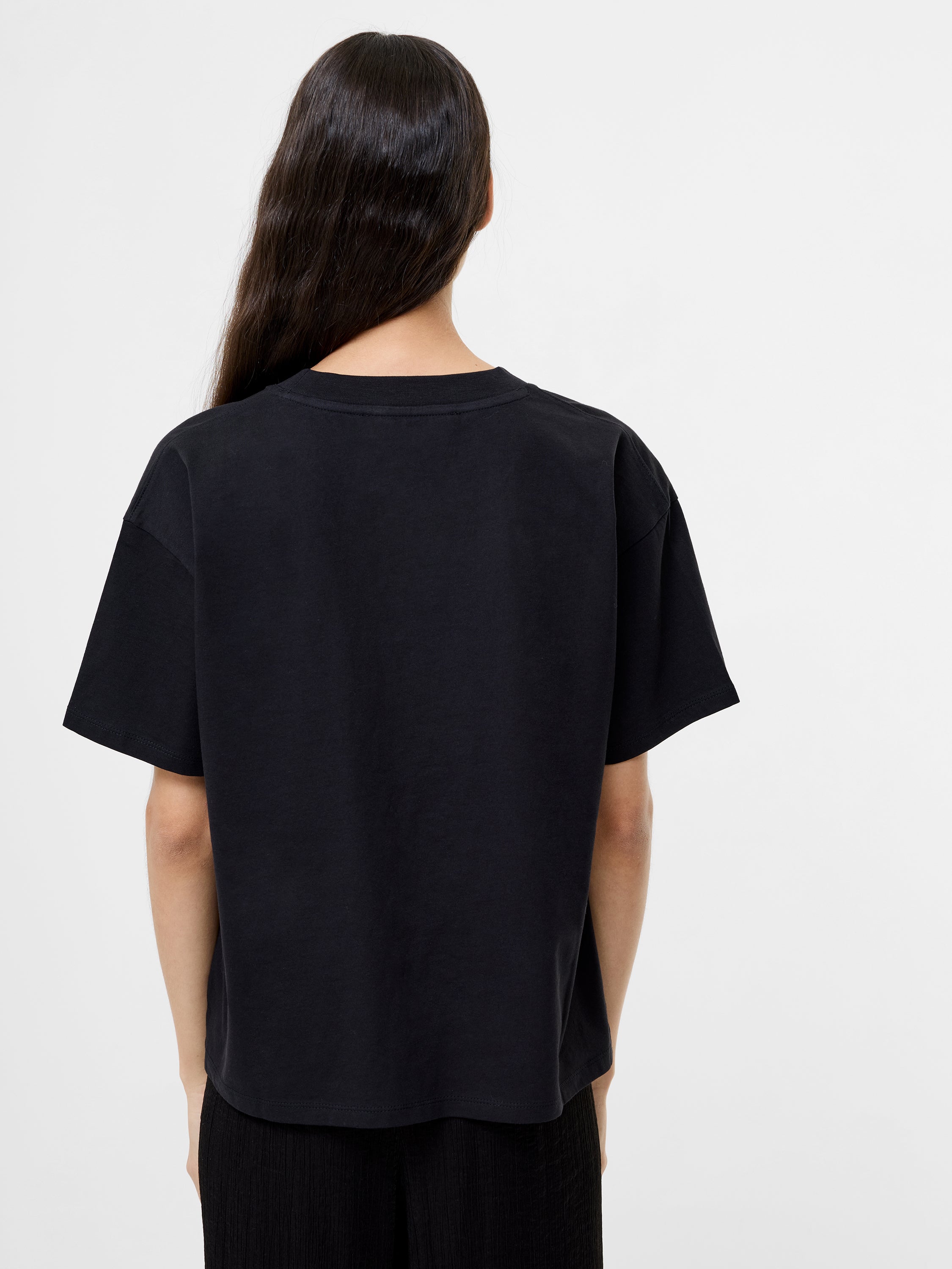 Pearl Hotfix Bow Short Sleeve T-Shirt