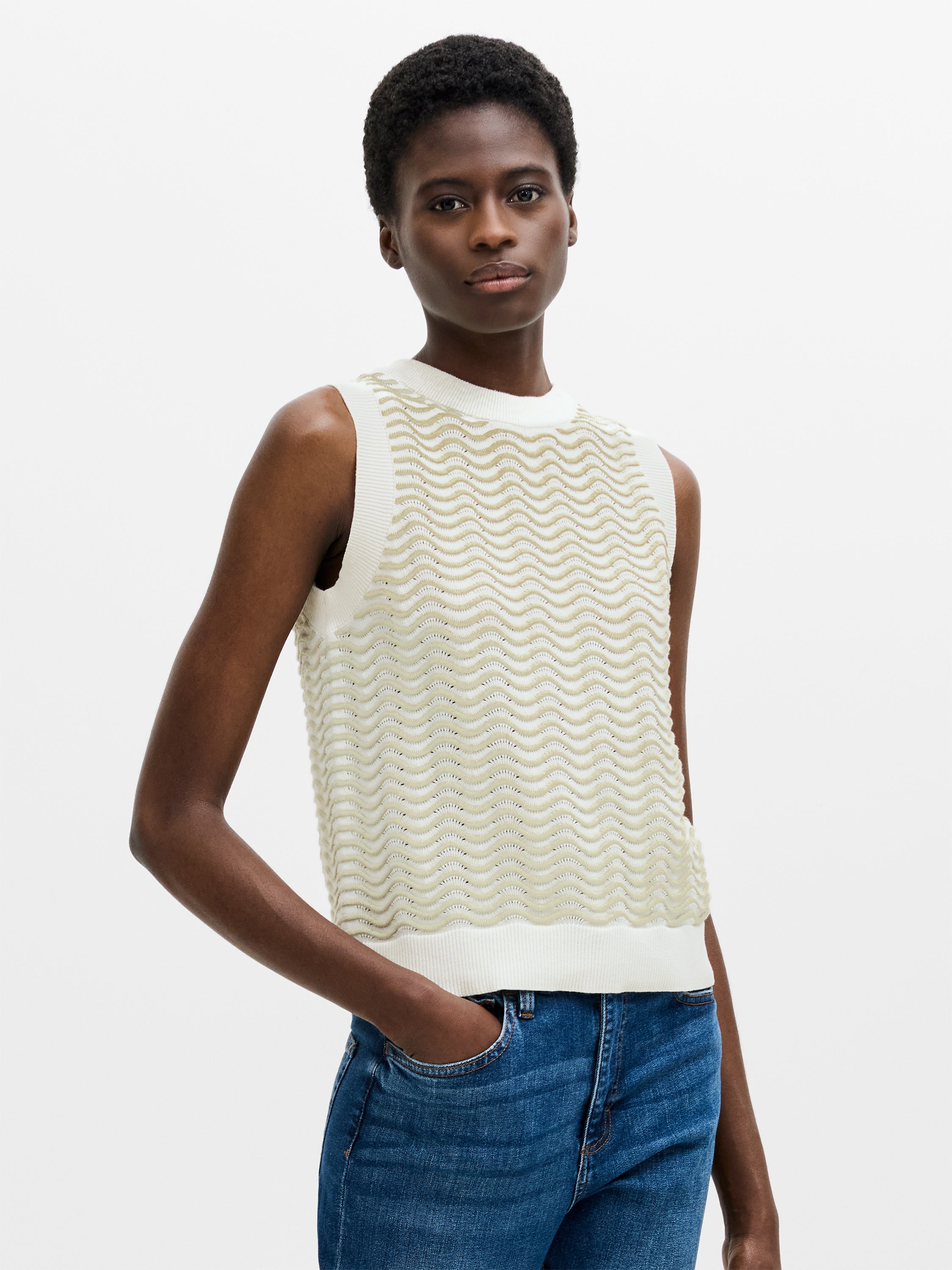 London Sleeveless Wave Knit Jumper