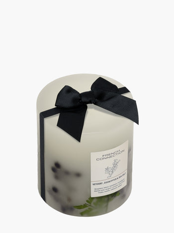 Vetivert, Eucalyptus & Sea Salt Botanical Candle