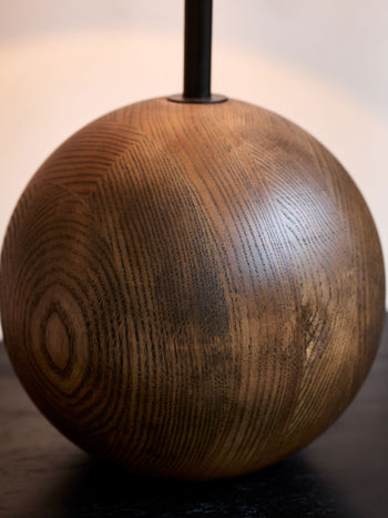 Wood Kinsha Table Lamp