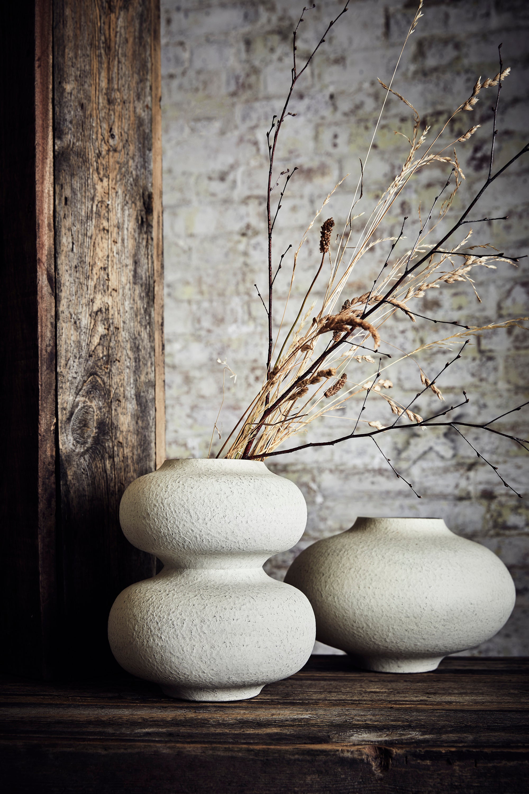 Vakra Vase