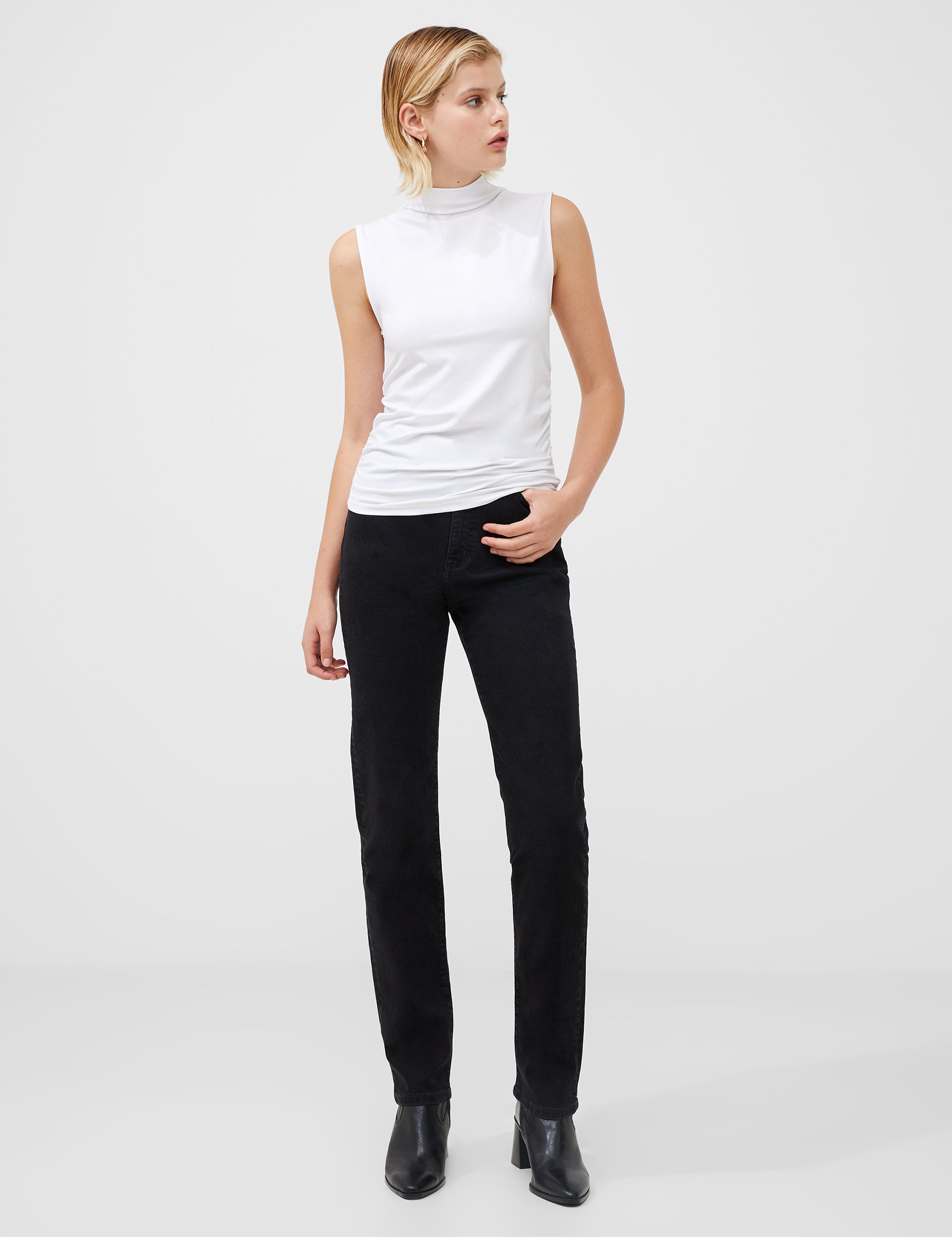 Ruched Mock Neck Sleeveless Top