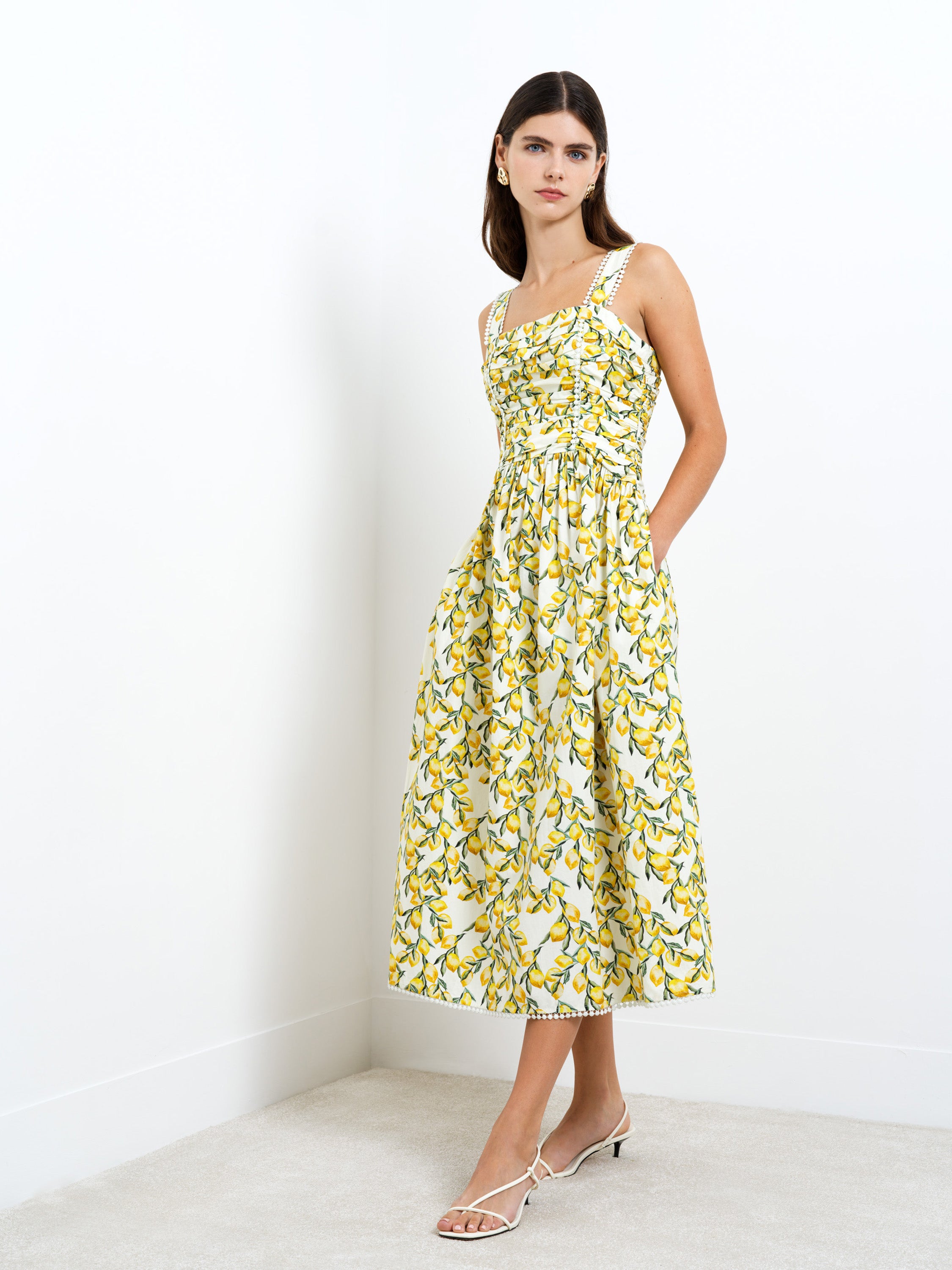 Barletta Lemon Ruched Sleeveless Midi Dress