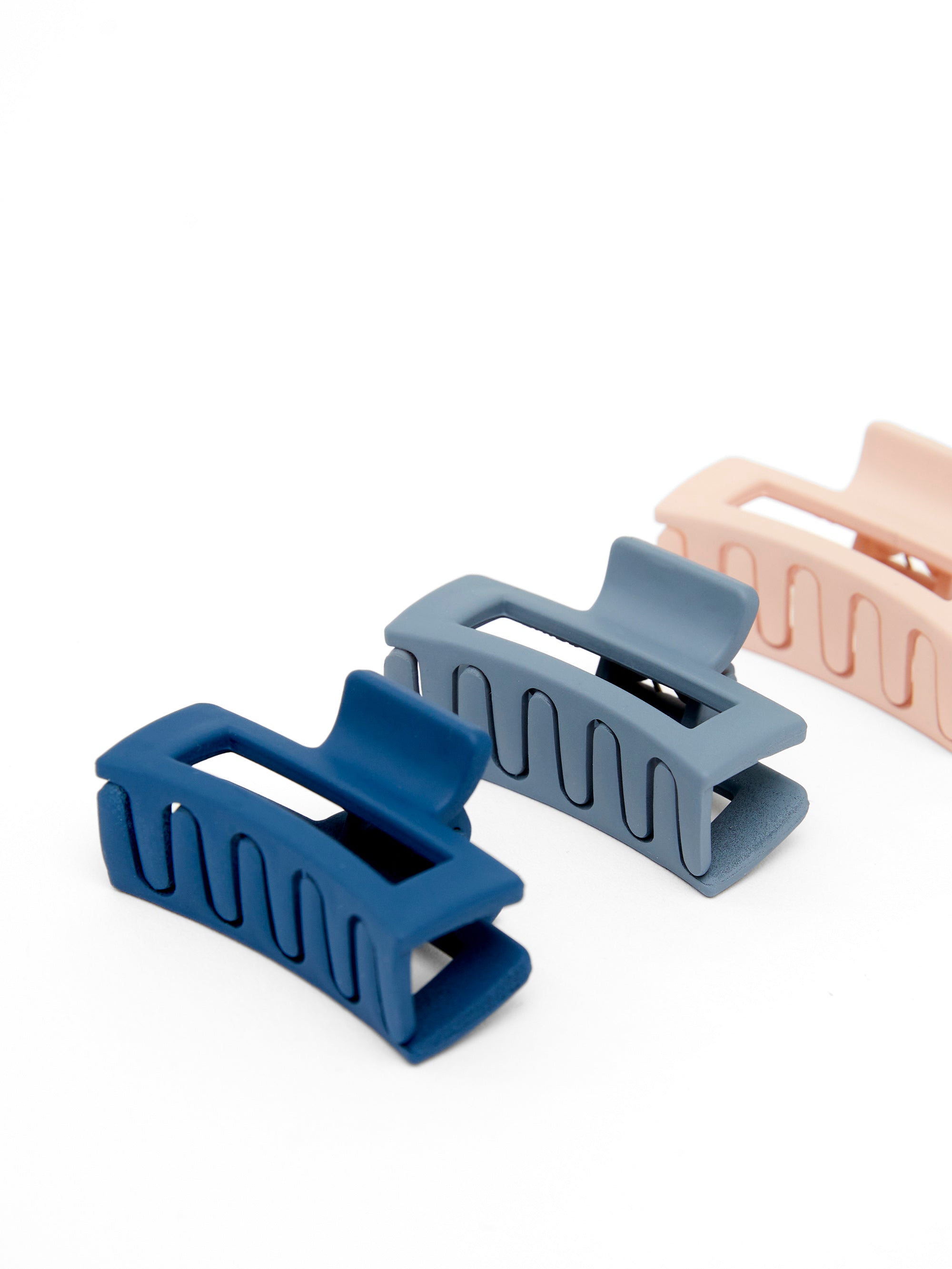 Mini Matte Claw Hair Clips (Pack of 3)
