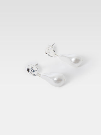 Pearl Drop Earrings