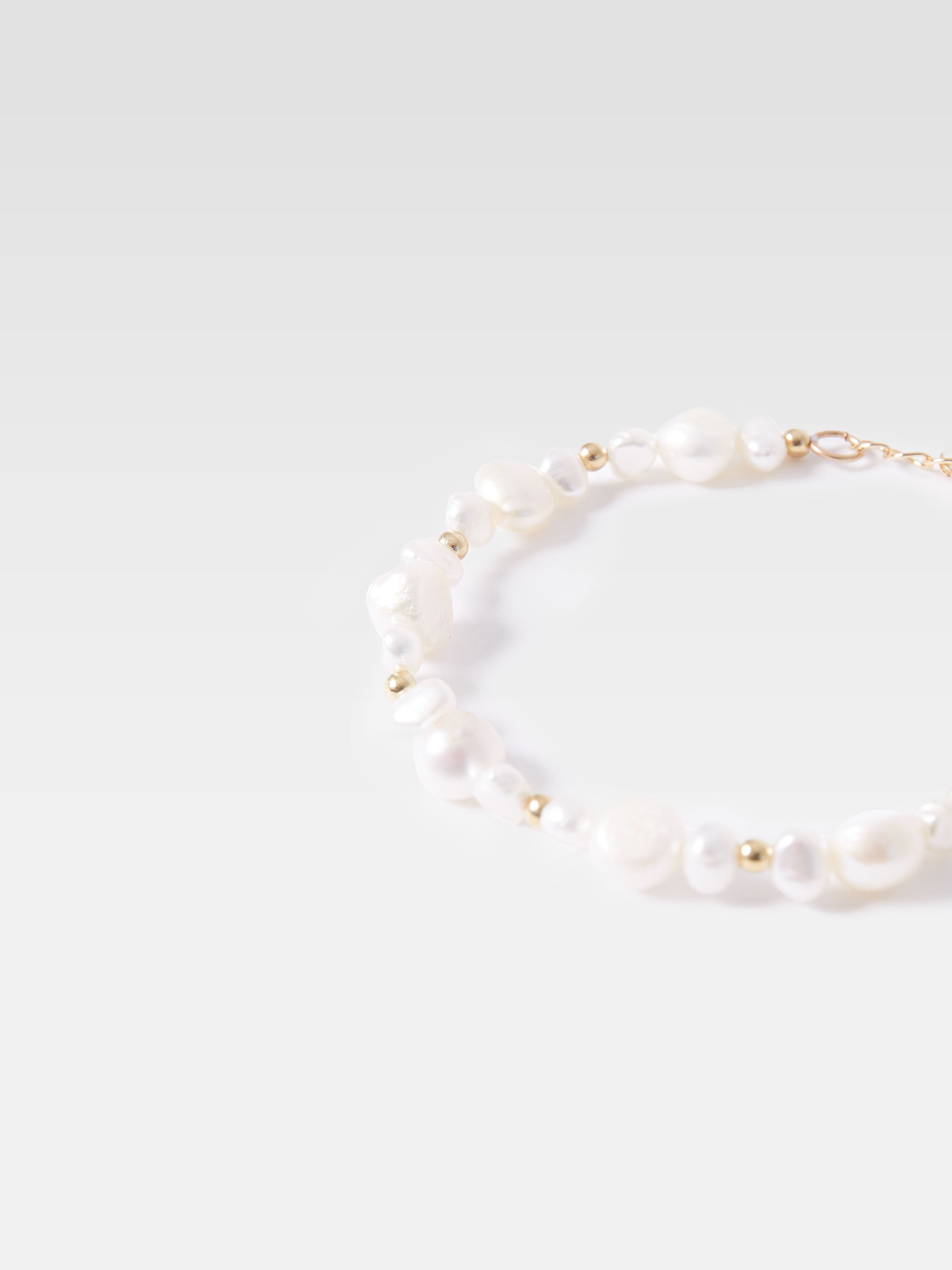 Mixed Pearl Bracelet