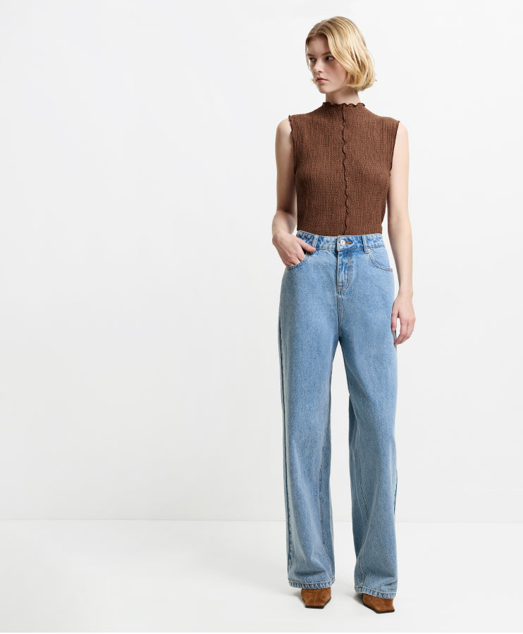 shop women's trousers