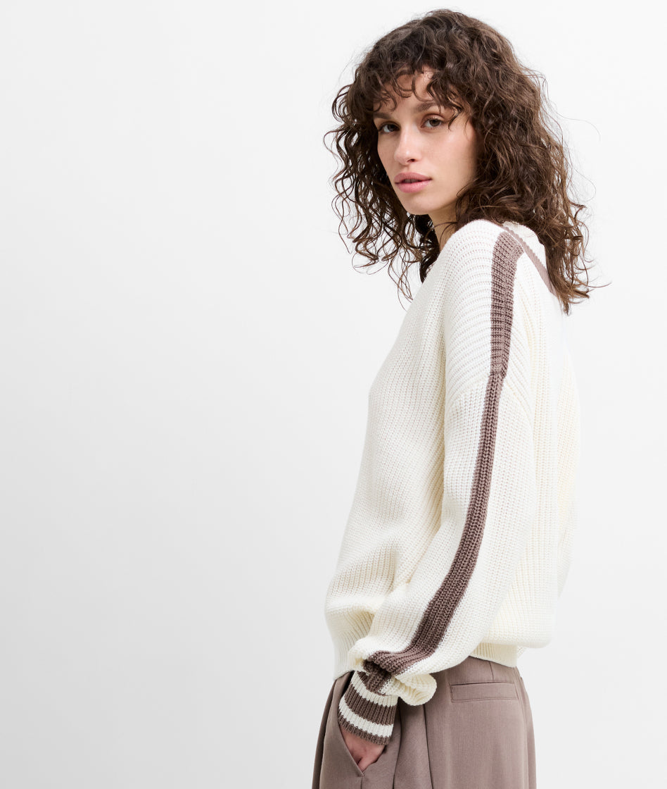 shop women's knitwear