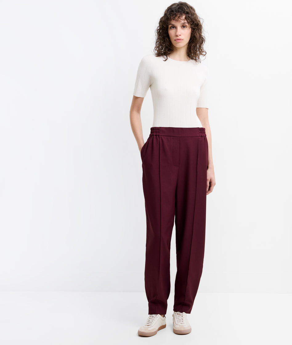 shop women's trousers
