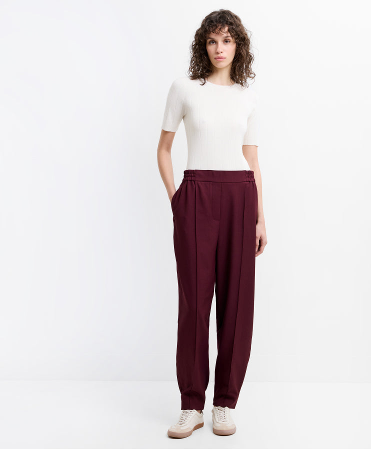 shop women's trousers