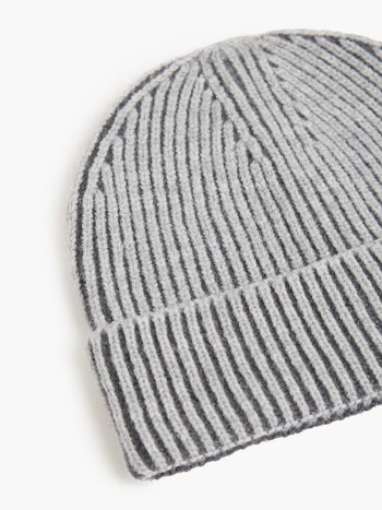 Two Tone Knit Beanie Hat