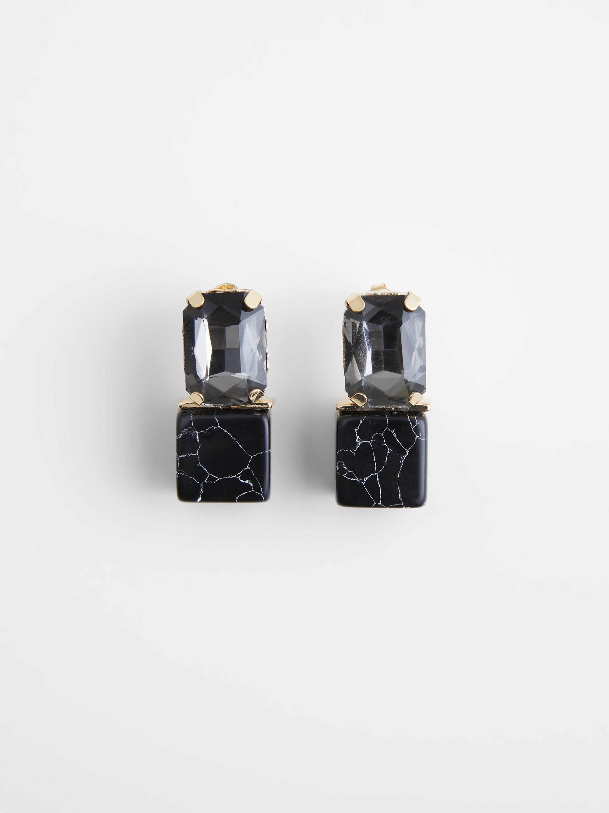 Stone Cube Stud Earrings