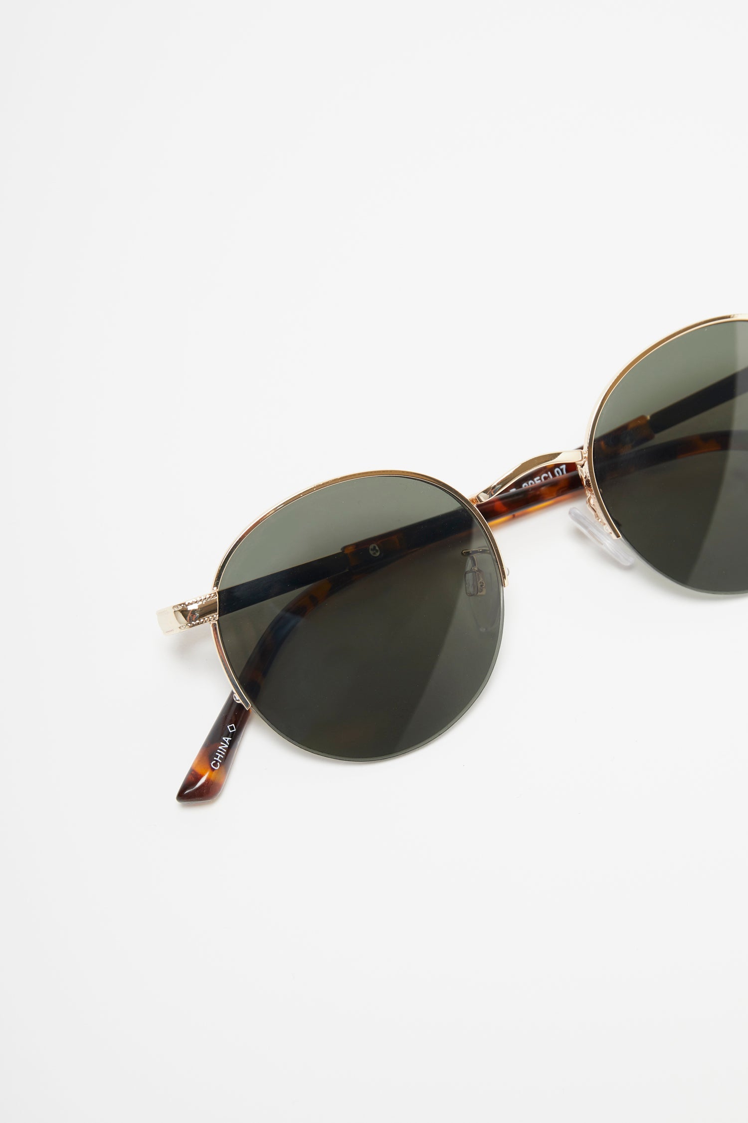 metal round rimless sunglasses gold